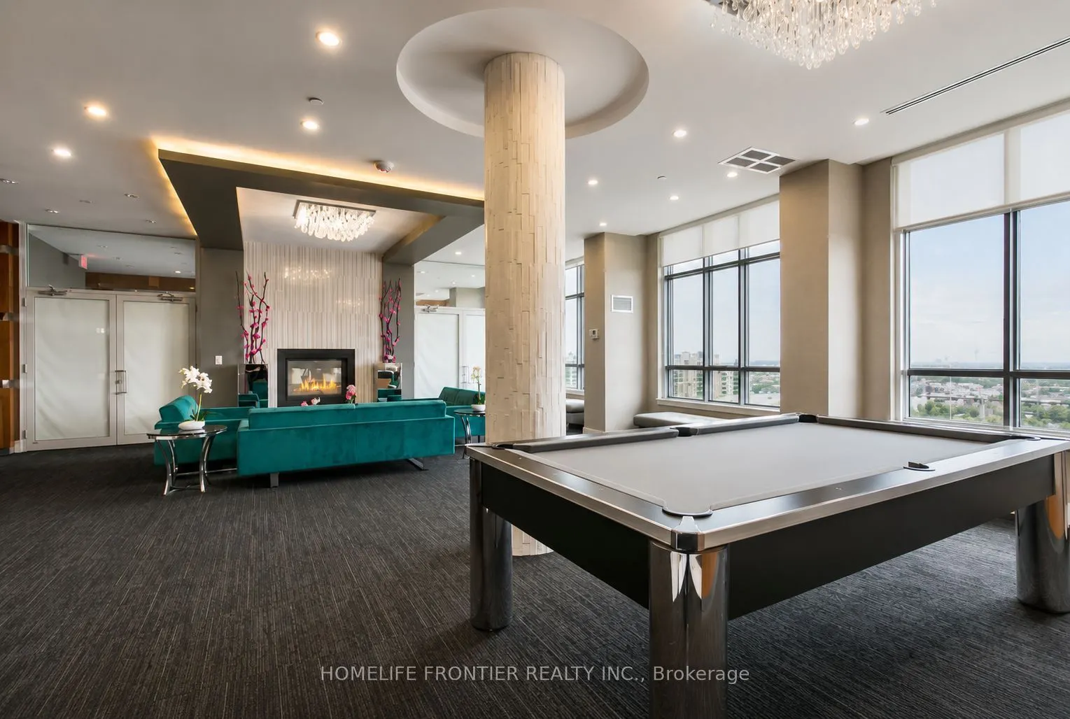 9191 Yonge Street #218