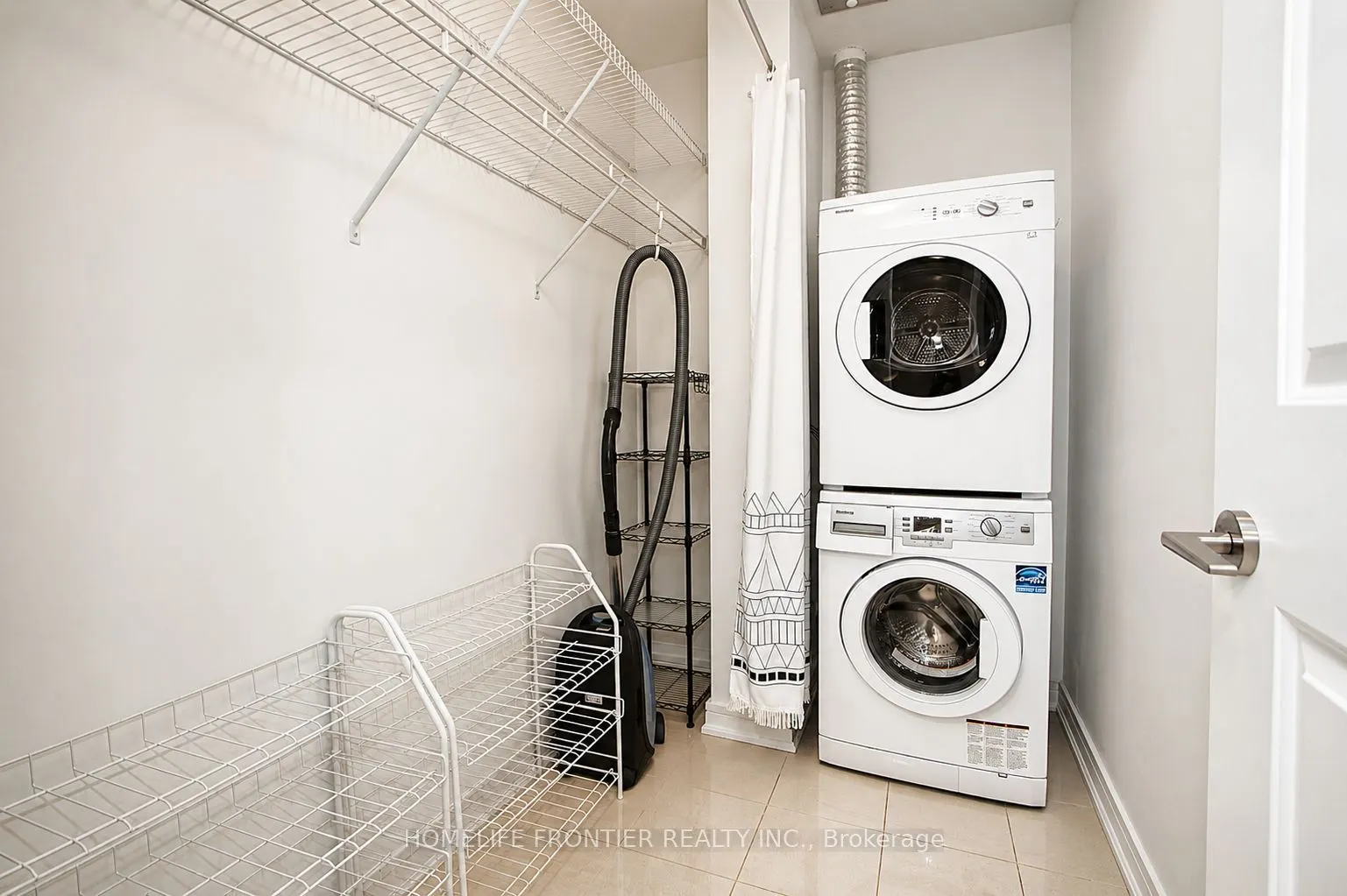 9191 Yonge Street #218