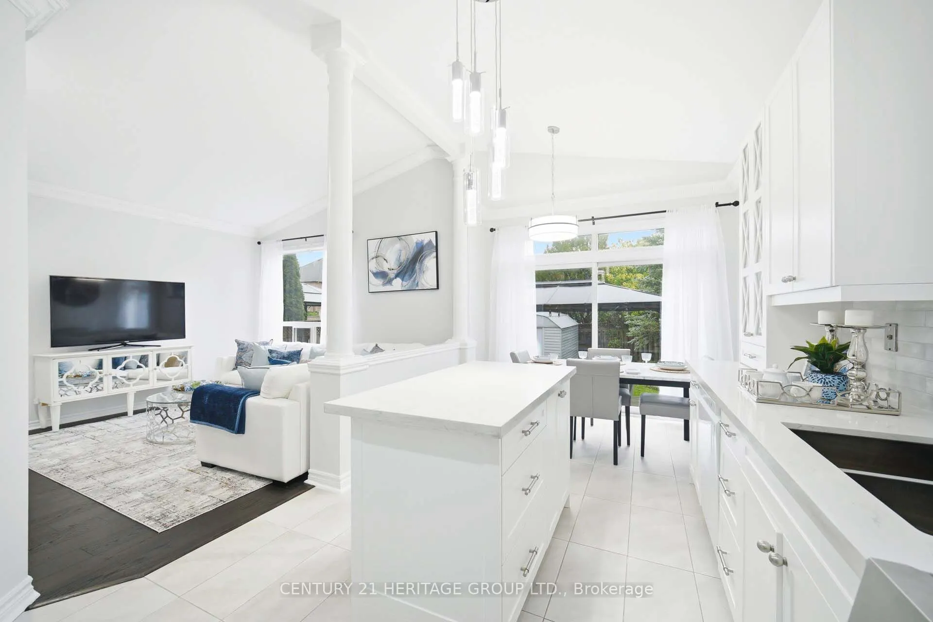 46 Snowy Meadow Avenue