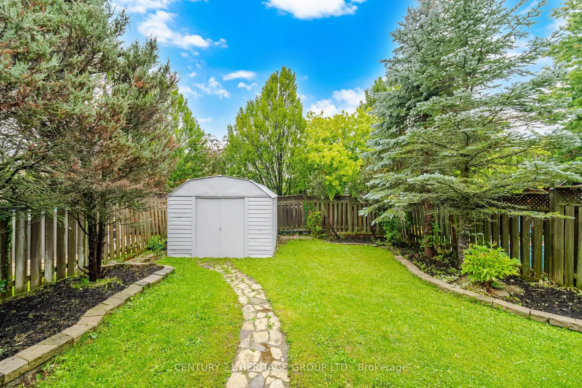 46 Snowy Meadow Avenue