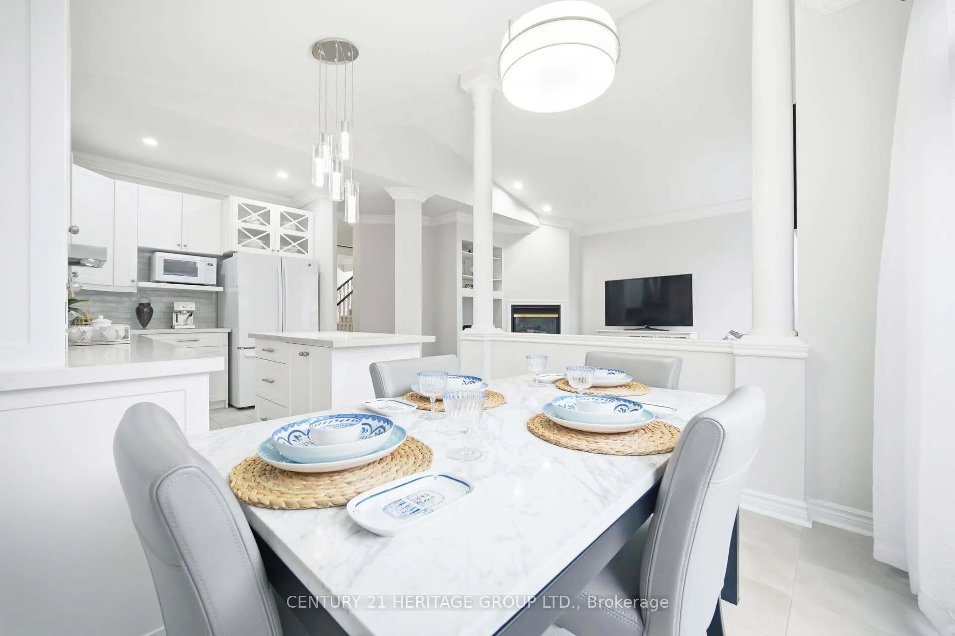 46 Snowy Meadow Avenue