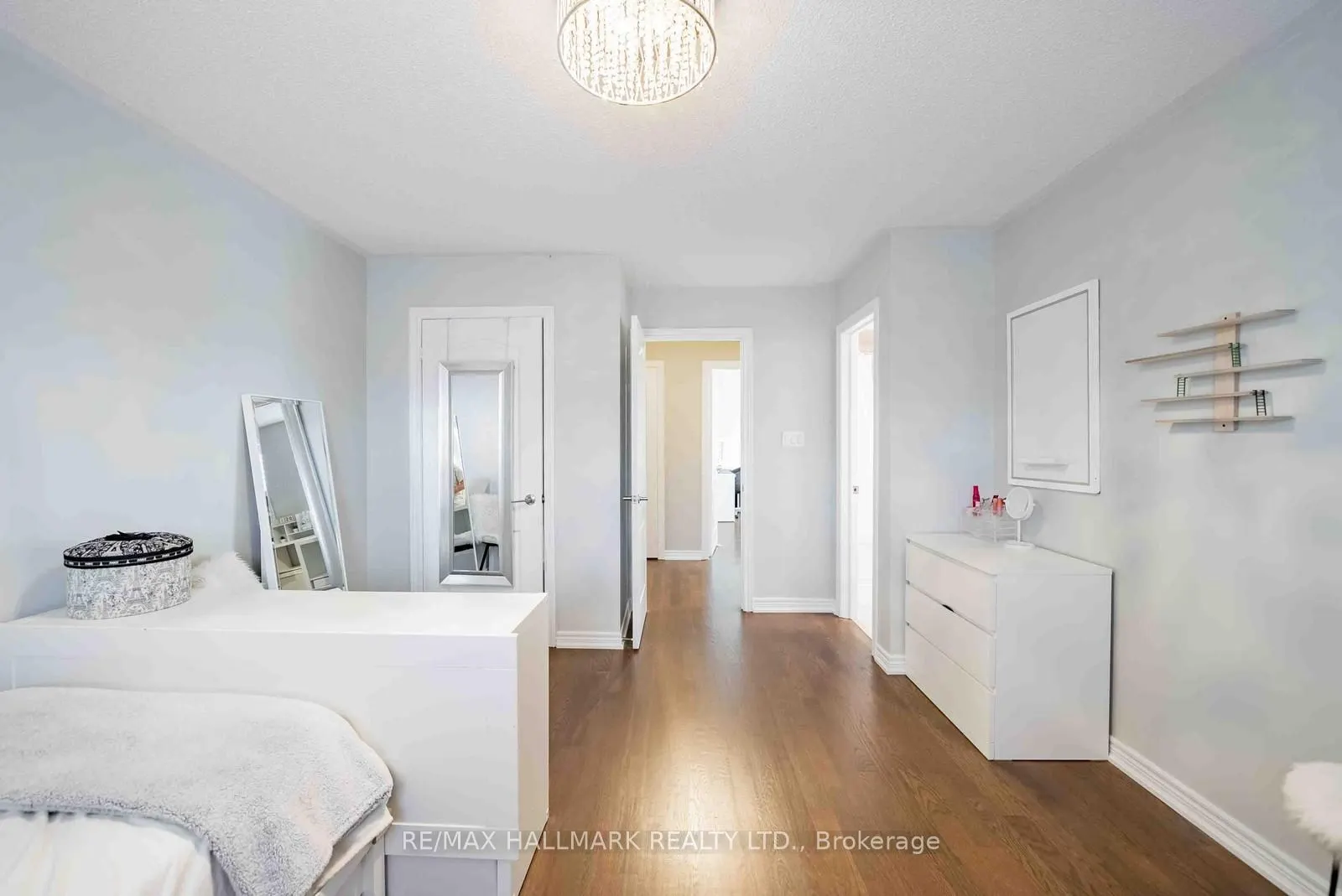 411 Hoover Park Drive