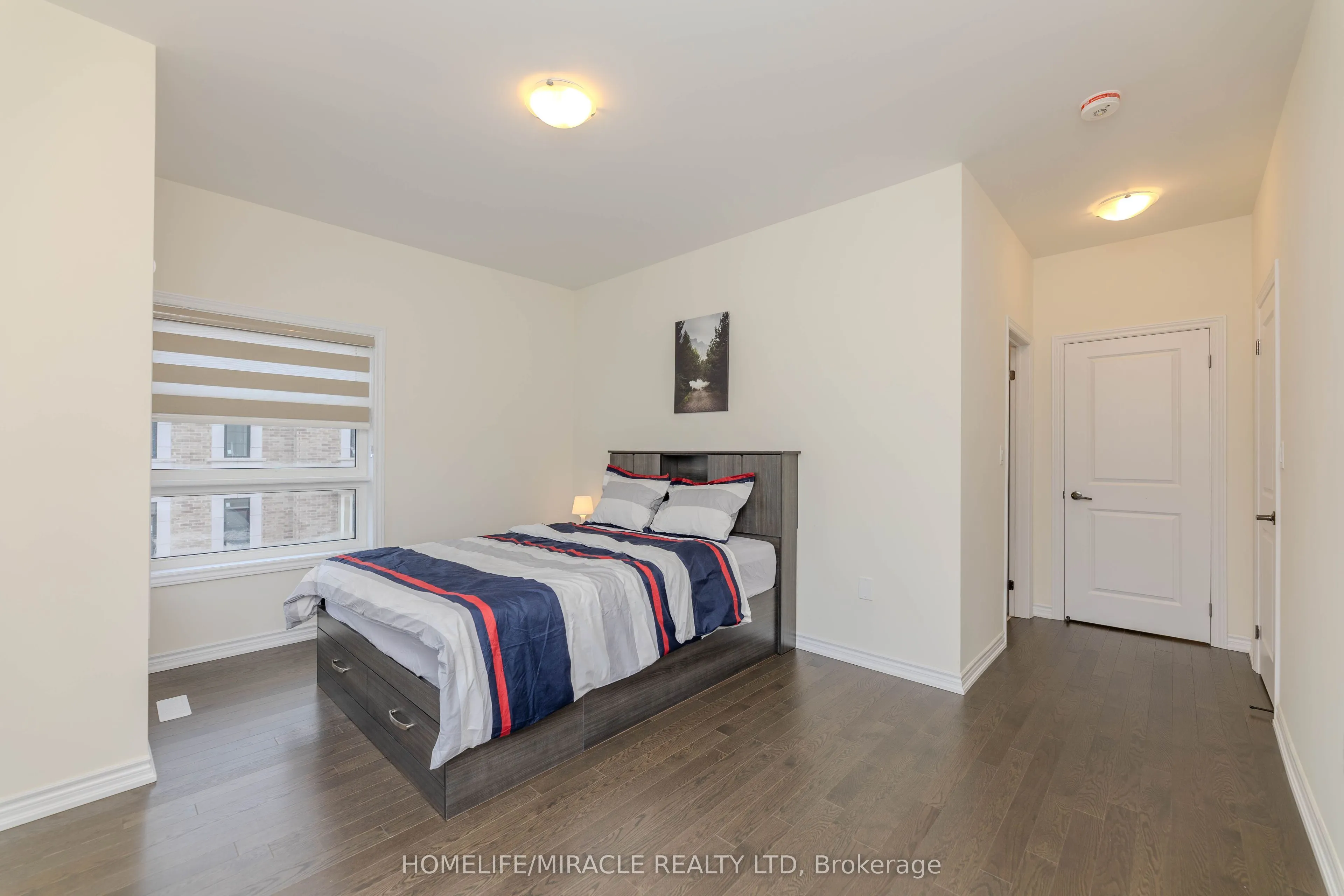 89 Halldorson Avenue