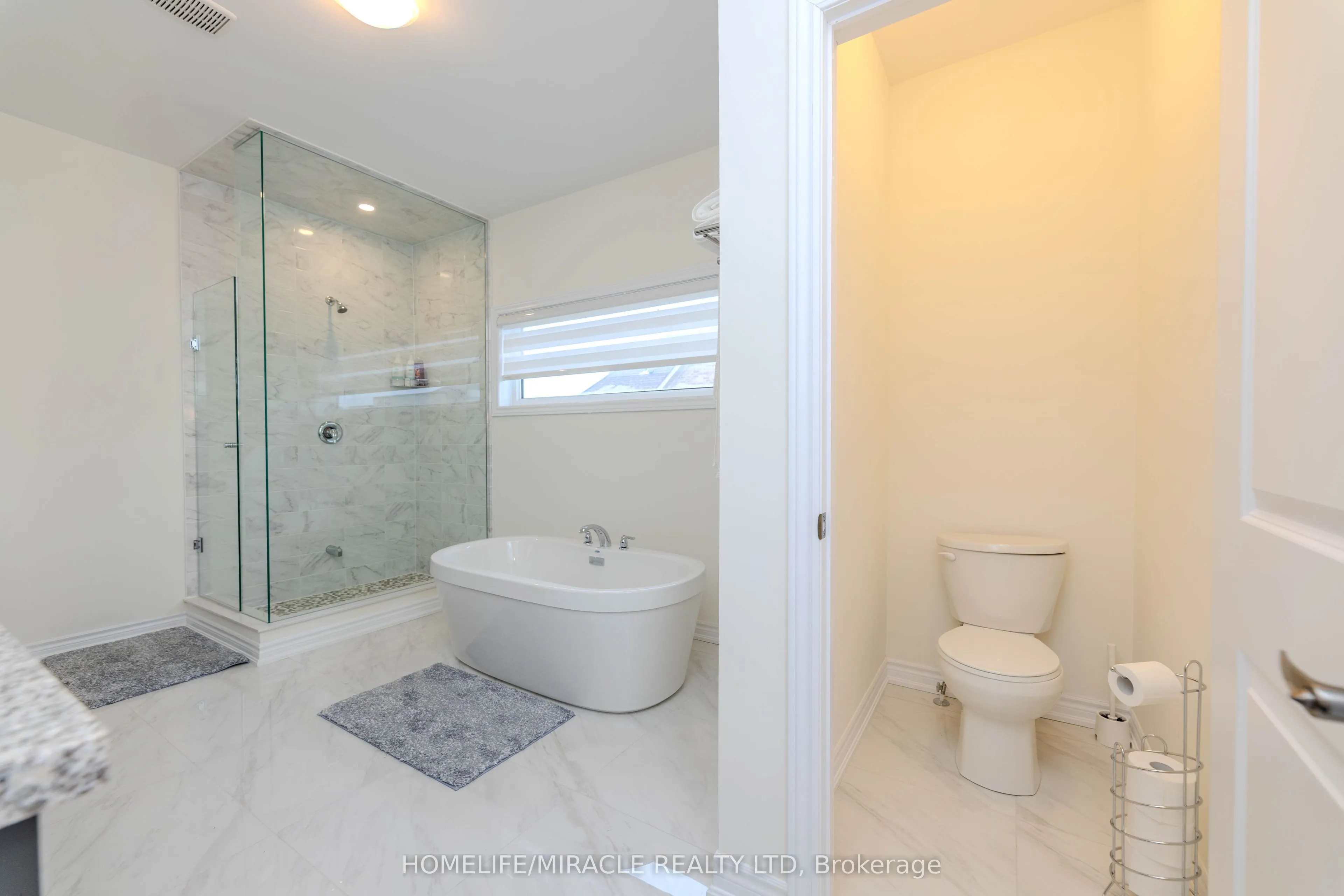 89 Halldorson Avenue