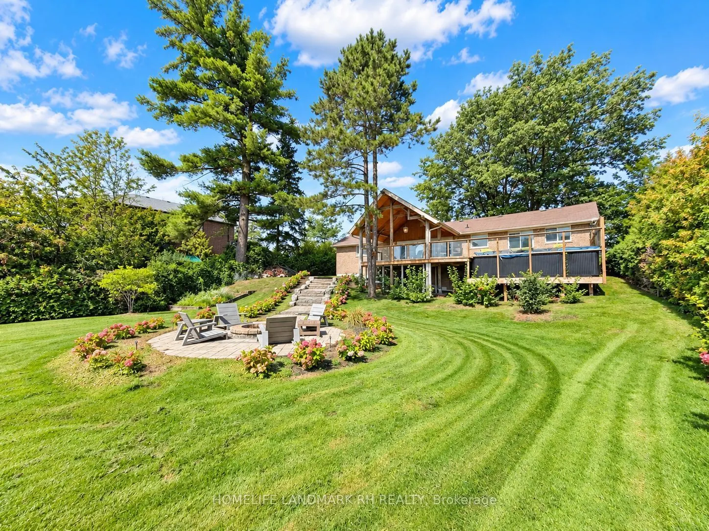 91 Riveredge Drive