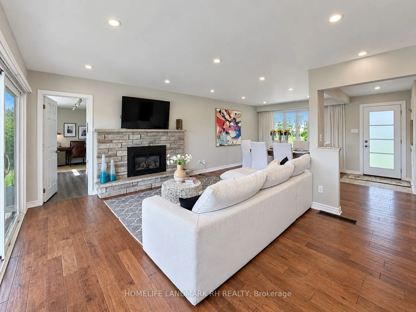91 Riveredge Drive