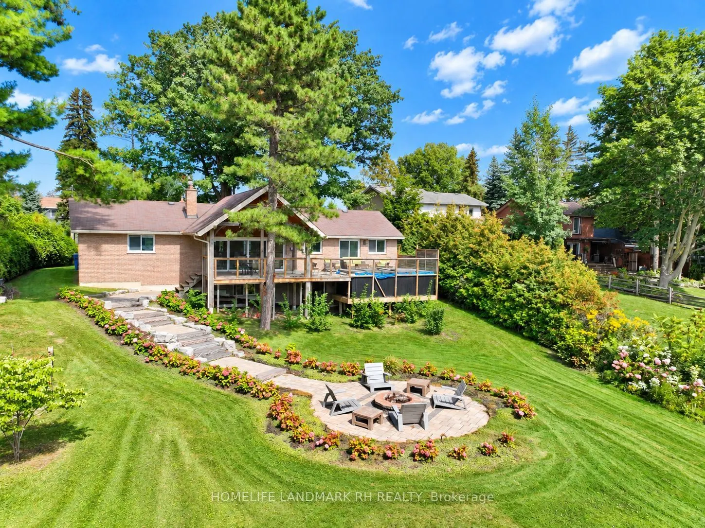 91 Riveredge Drive