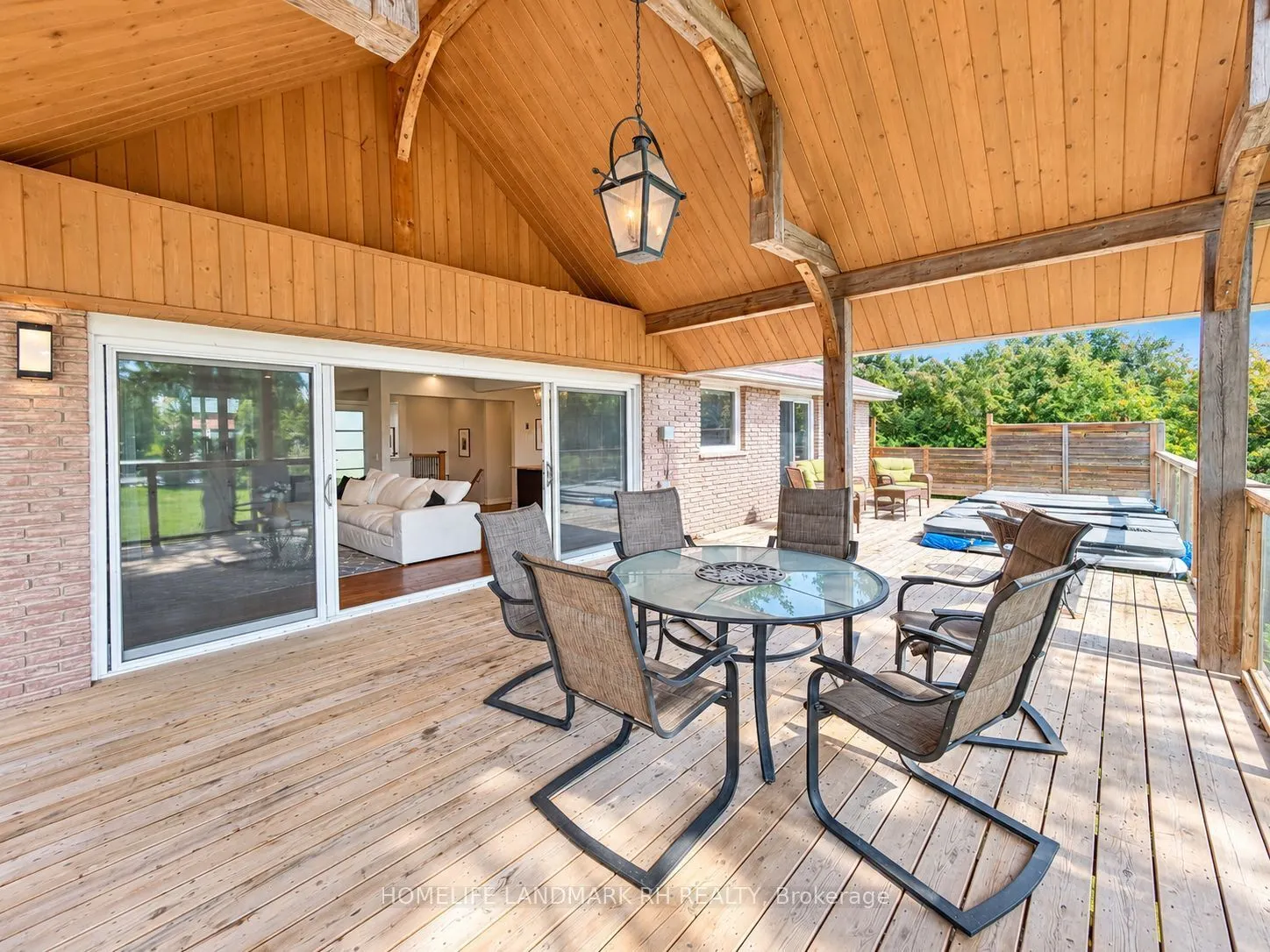 91 Riveredge Drive