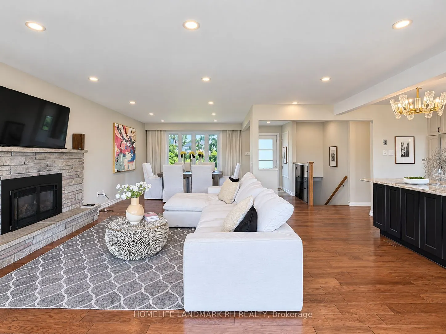 91 Riveredge Drive