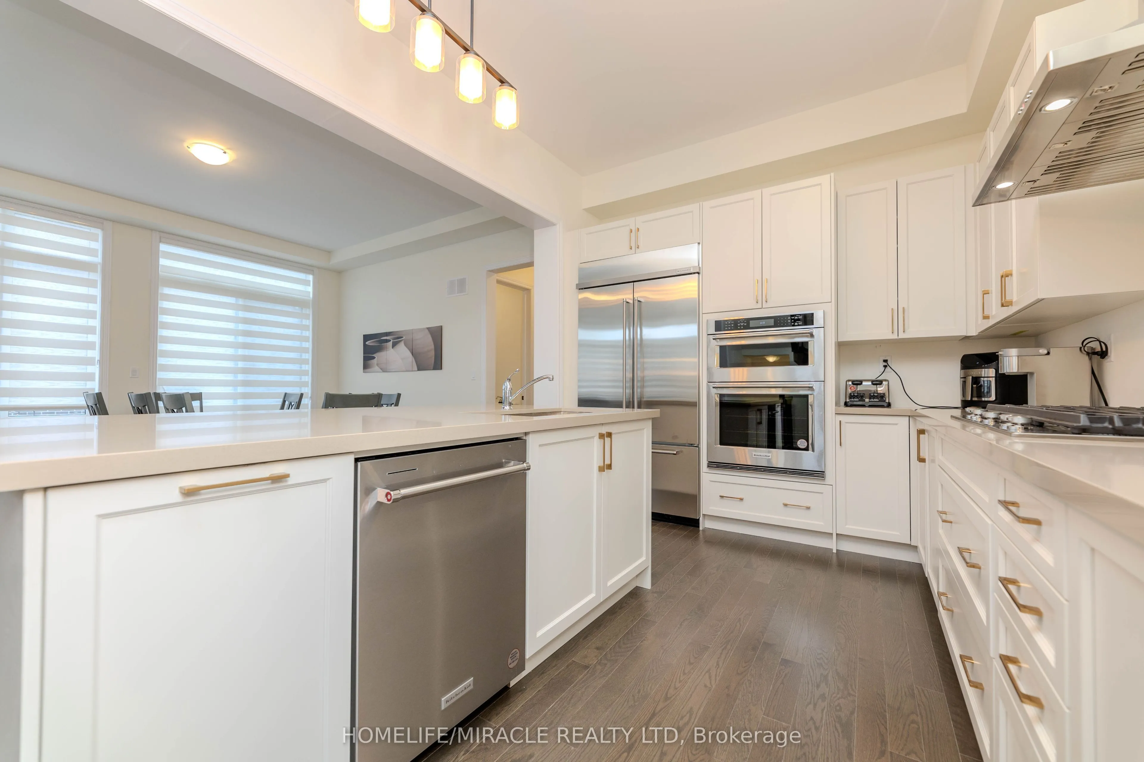 89 Halldorson Avenue