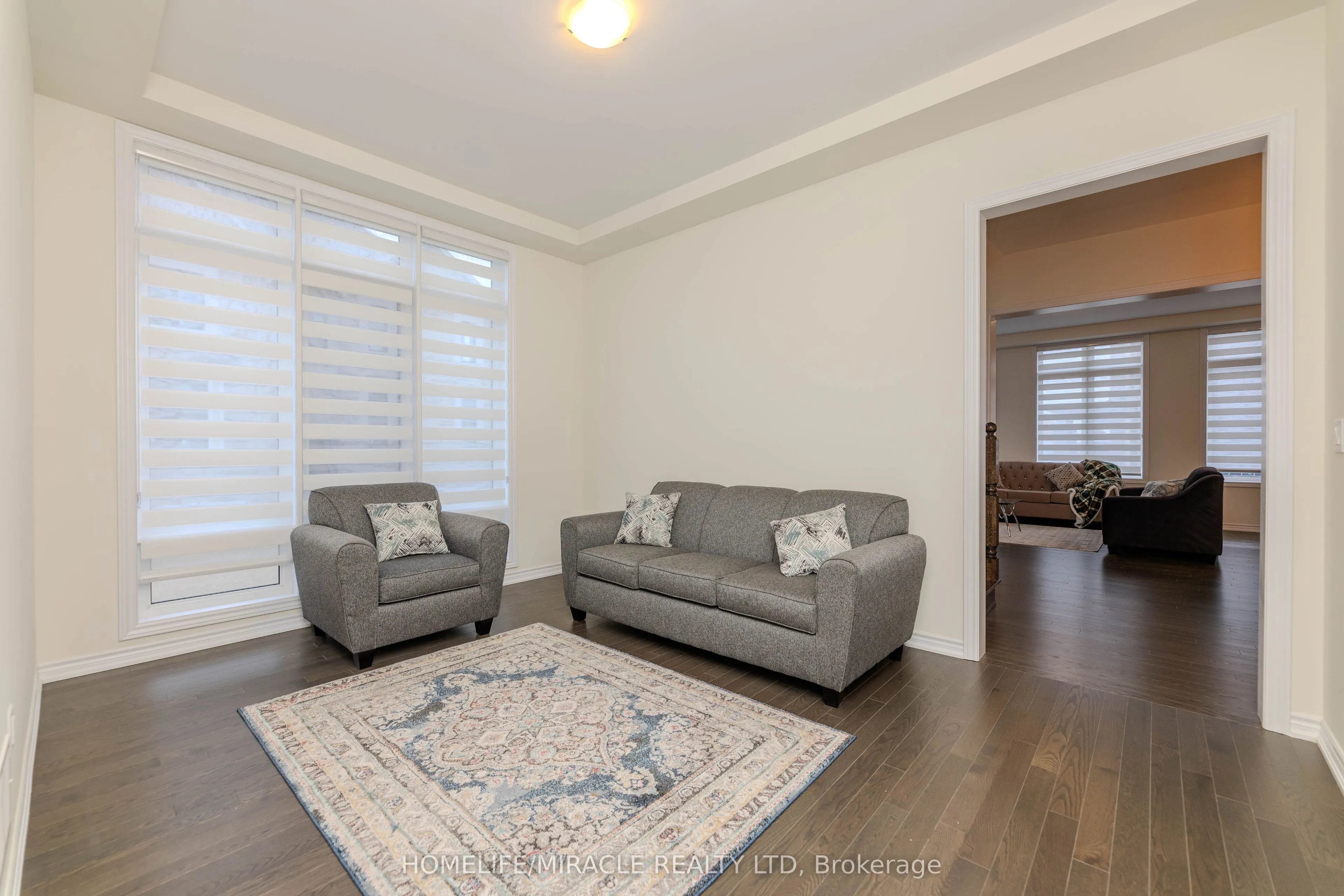 89 Halldorson Avenue