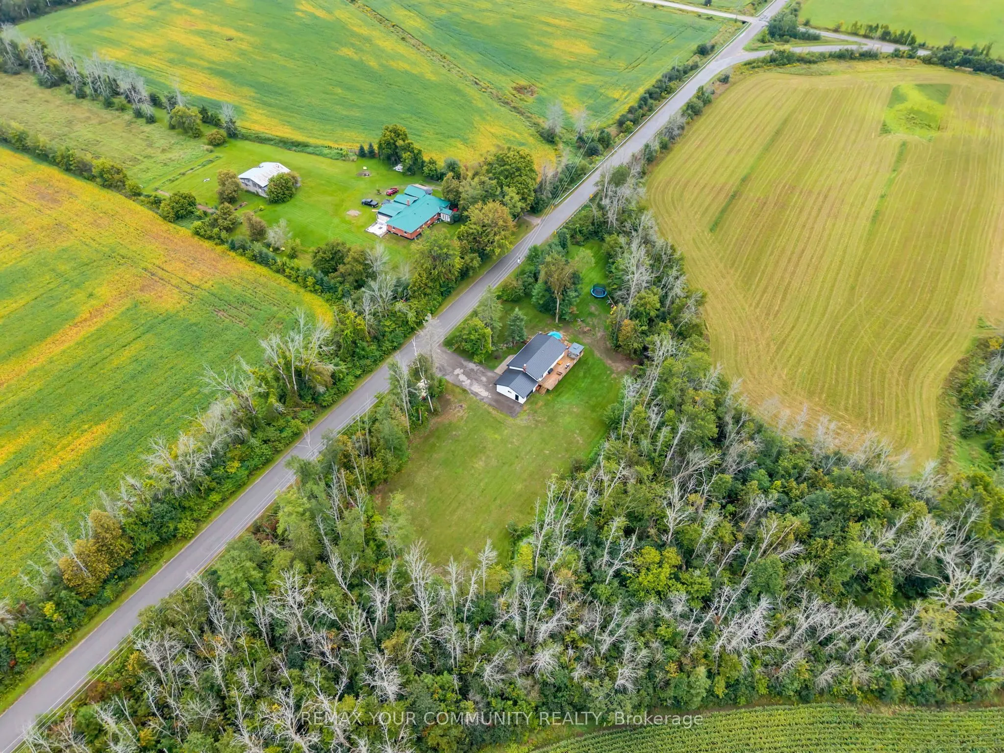B33370 Thorah Side Road