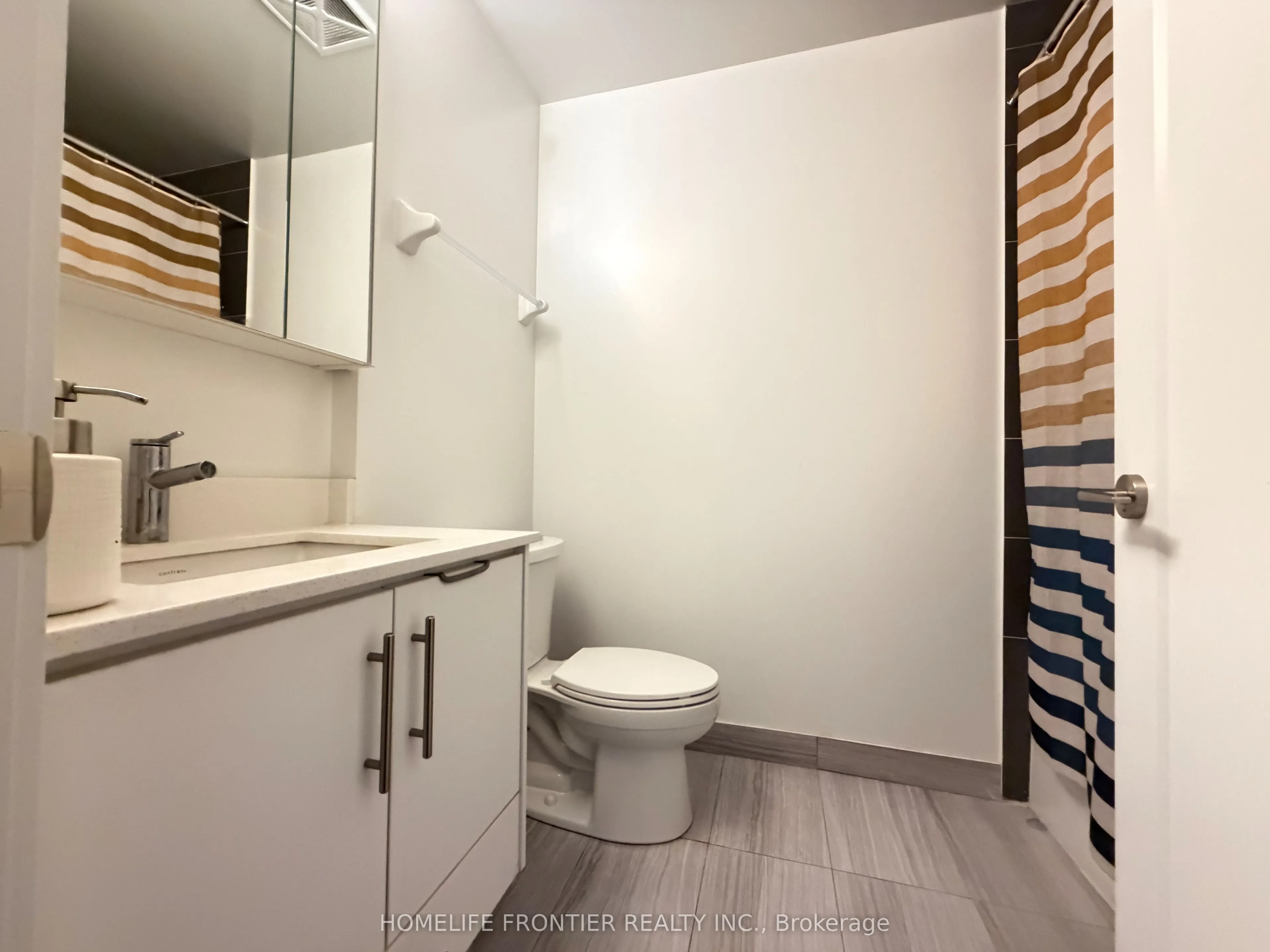 105 Oneida Crescent #607