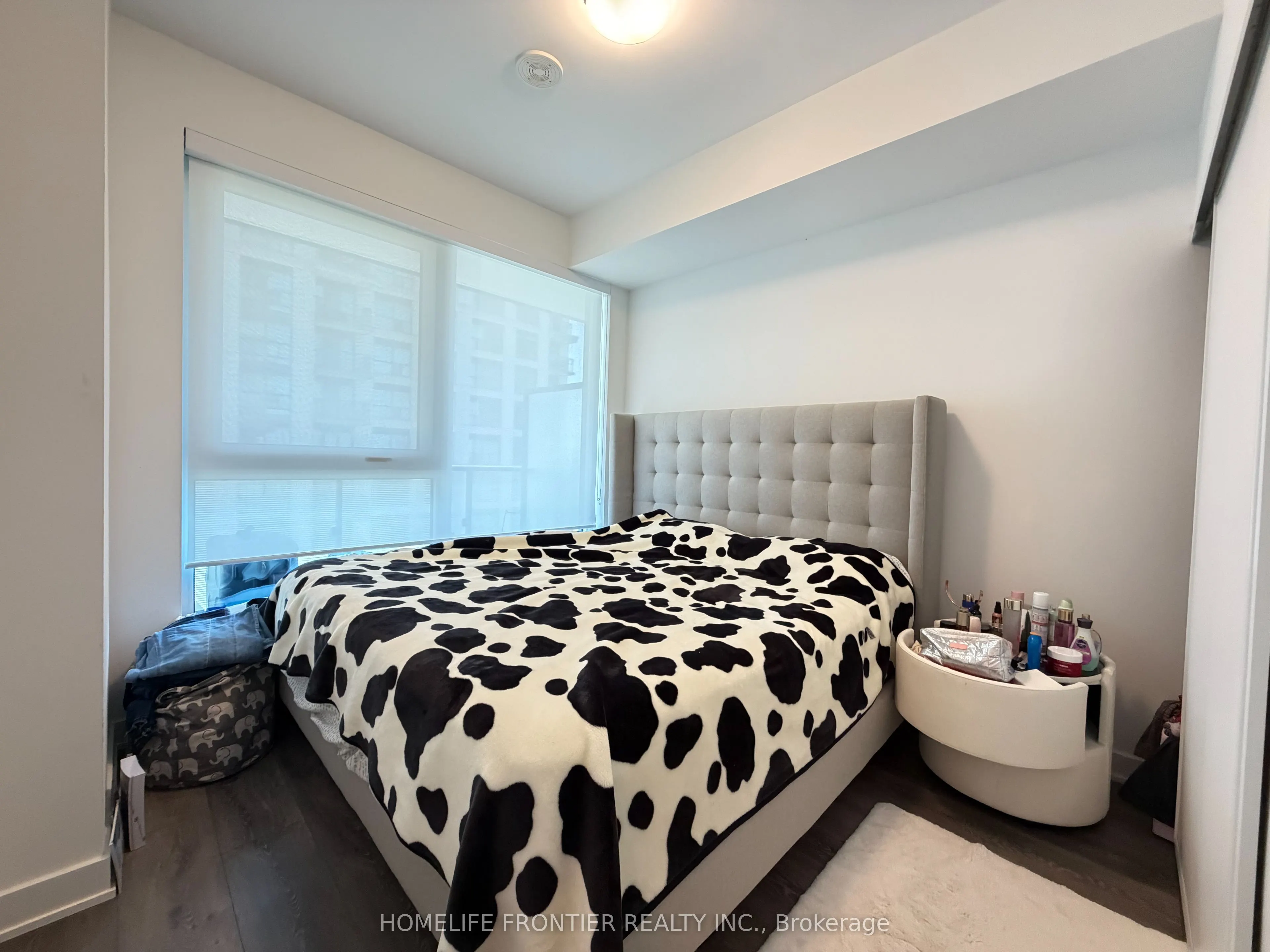 105 Oneida Crescent #607