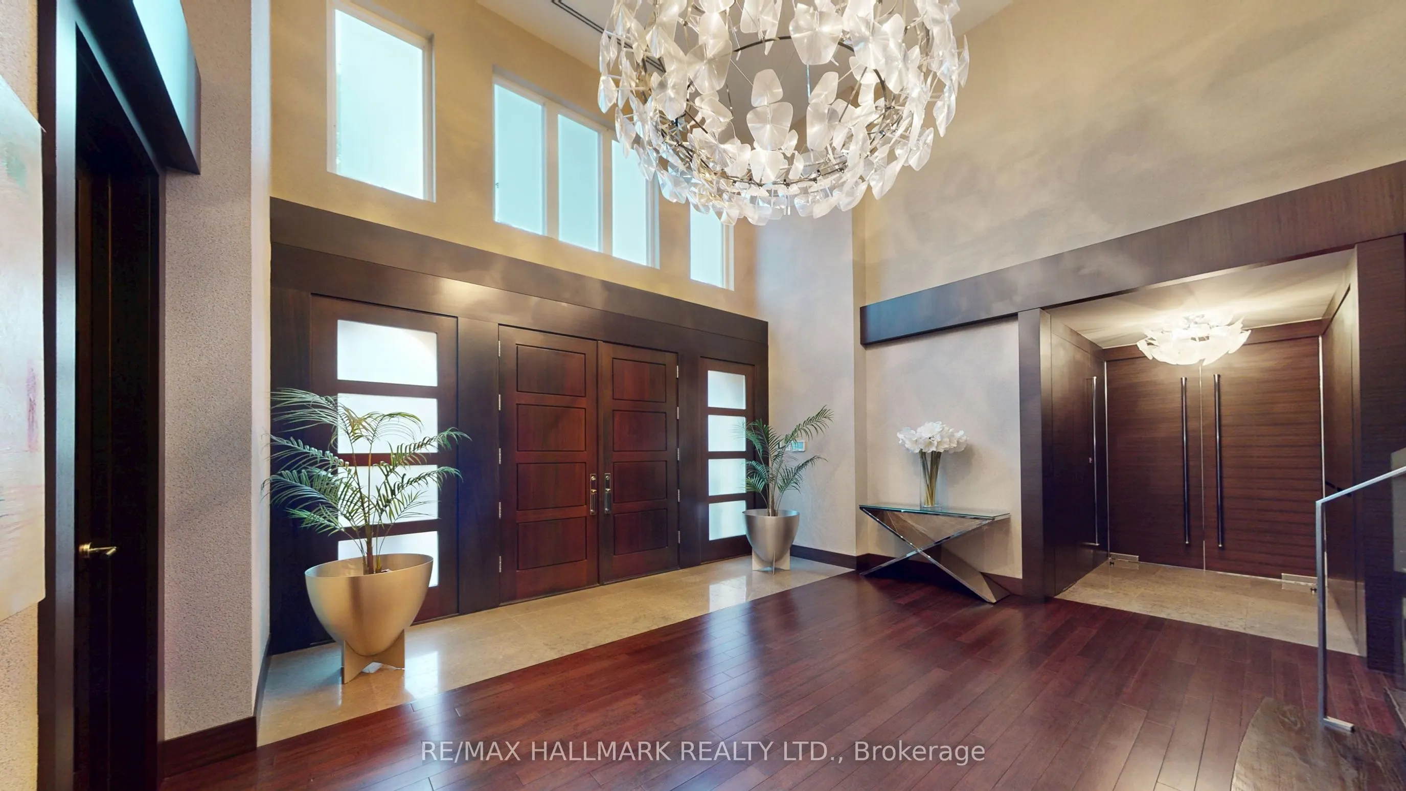 101 Longview Crescent