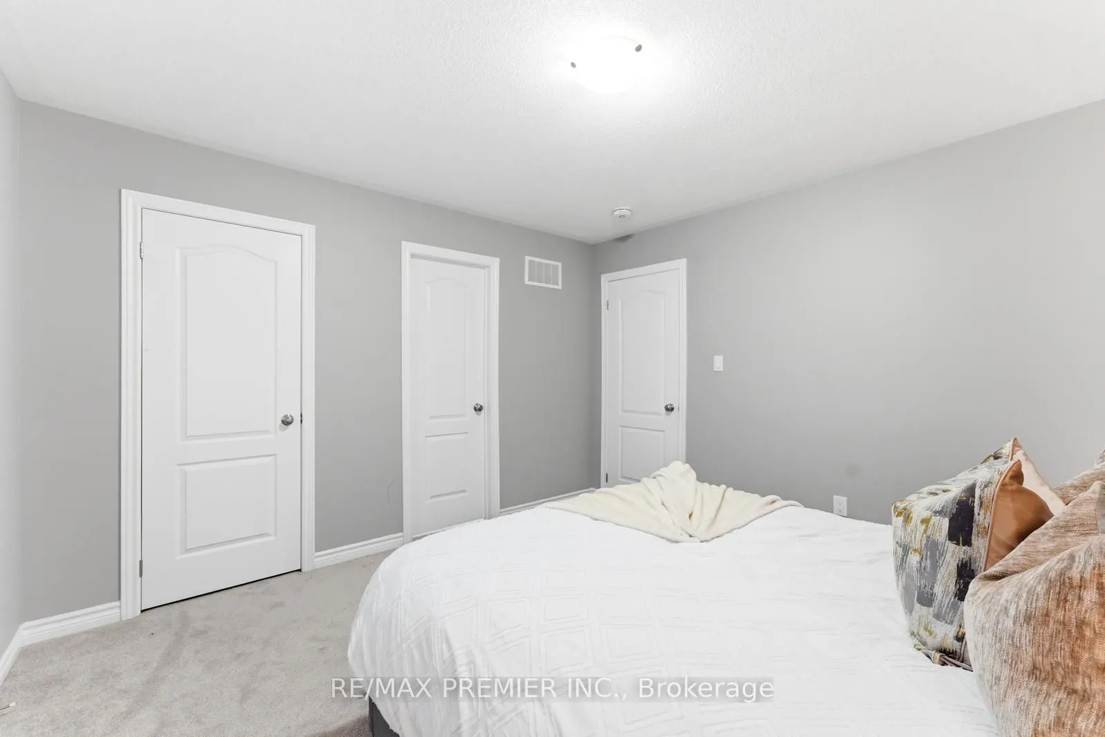 122 Mckenzie Way