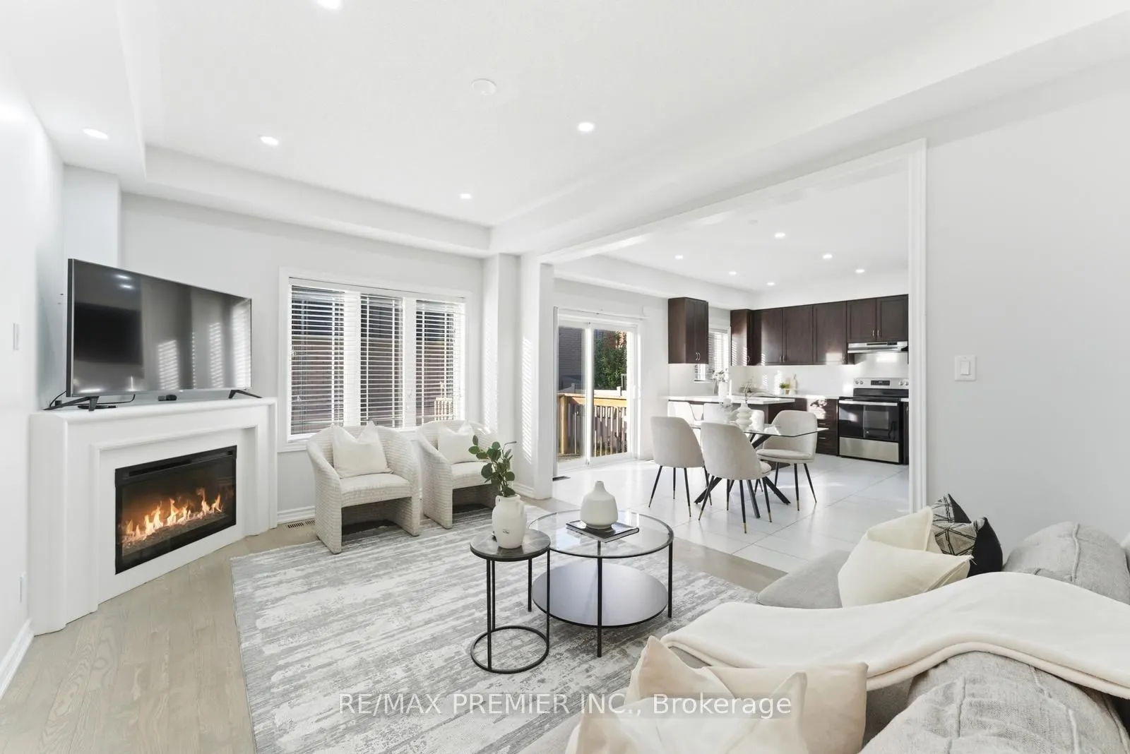 122 Mckenzie Way