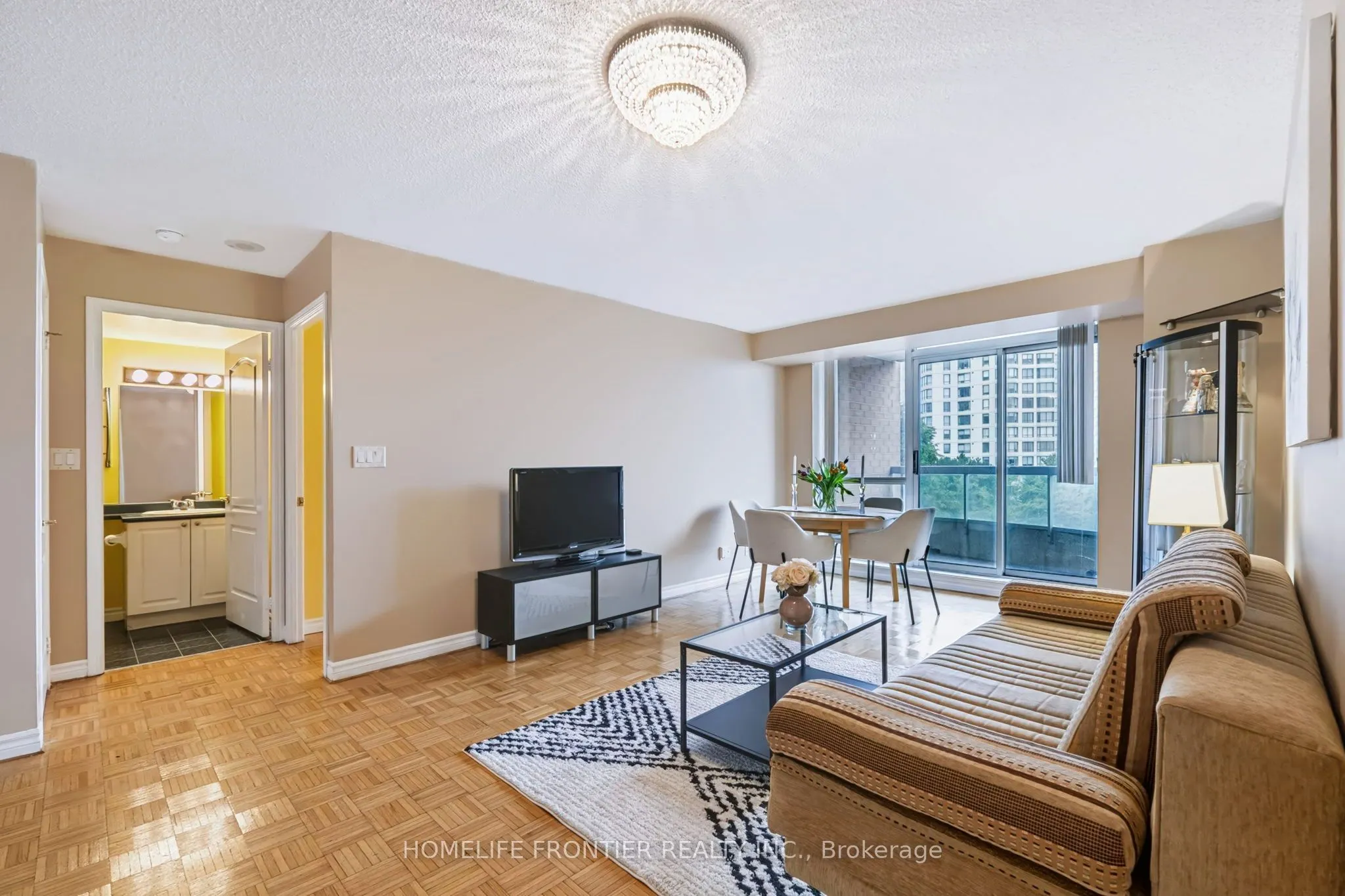 745 New Westminster Drive #610