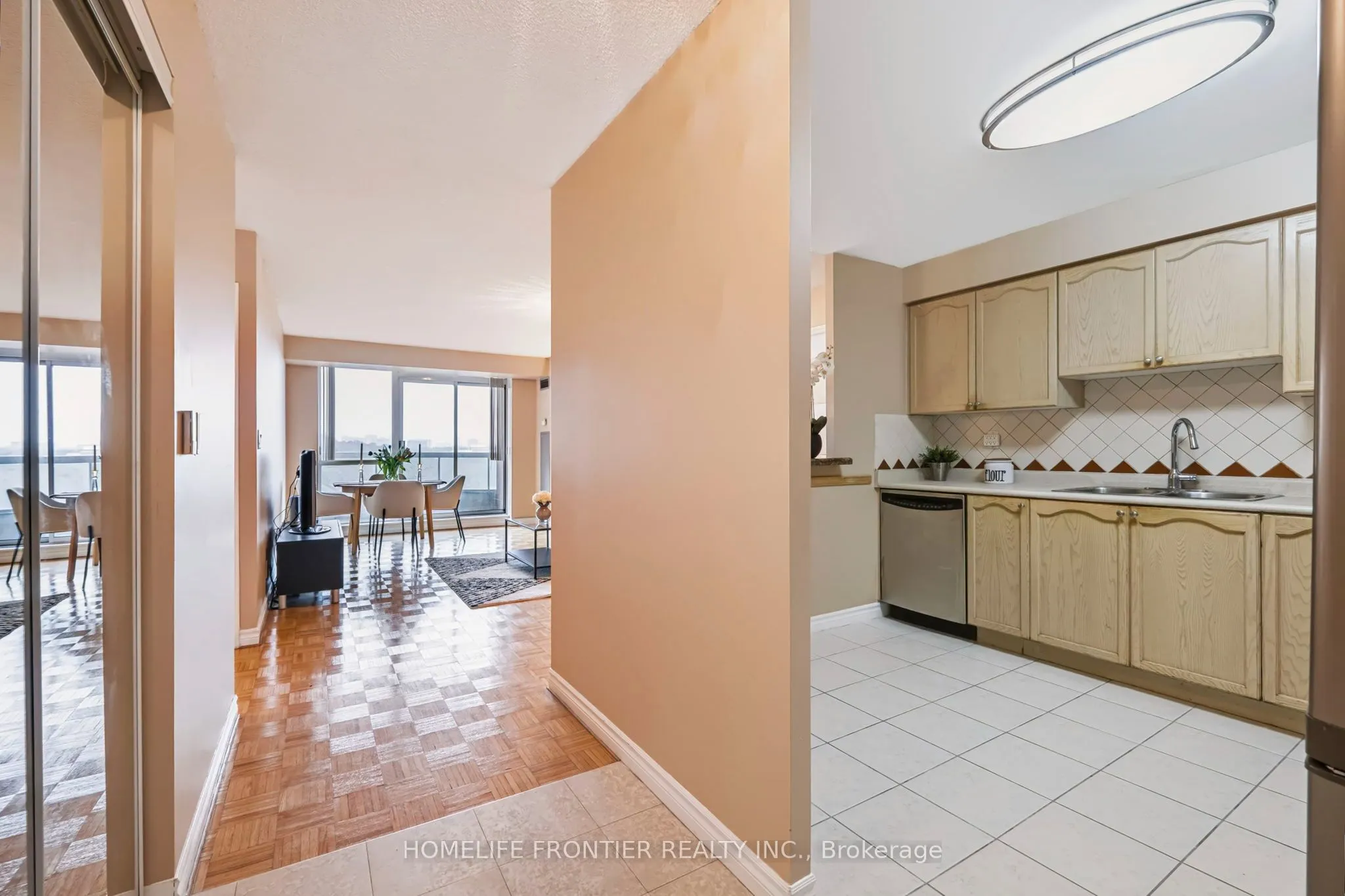 745 New Westminster Drive #610