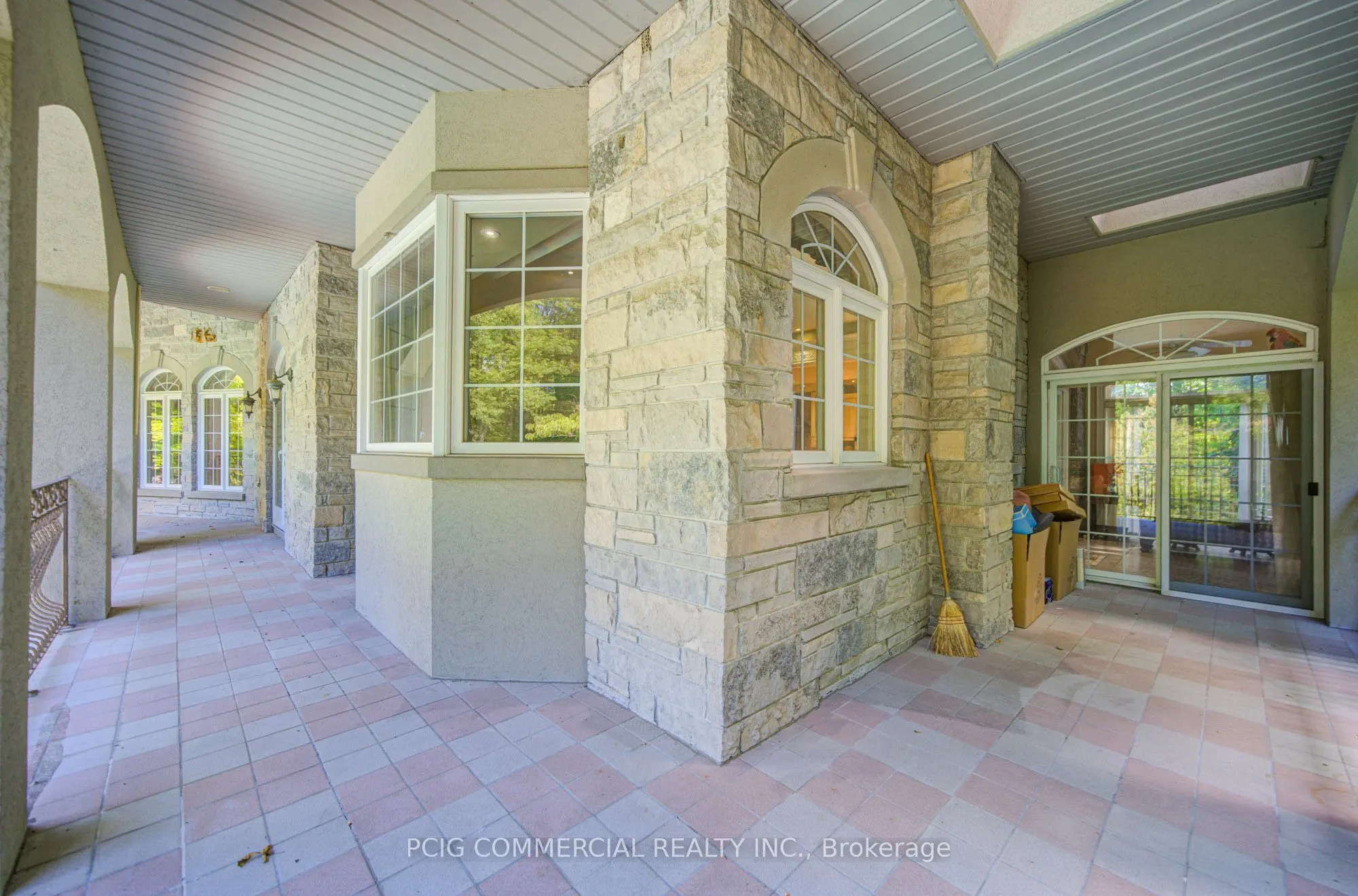 49 Offord Crescent