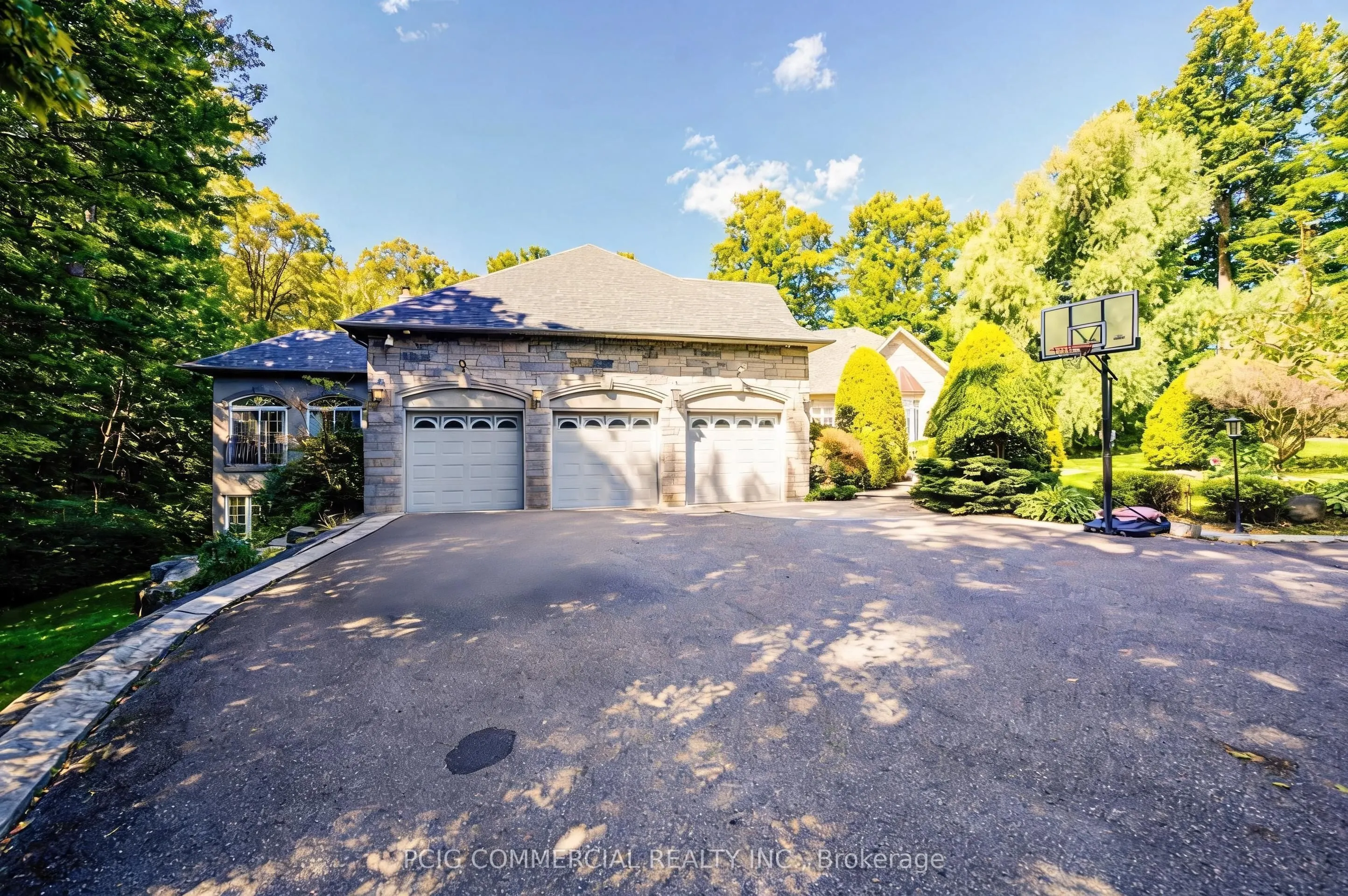 49 Offord Crescent