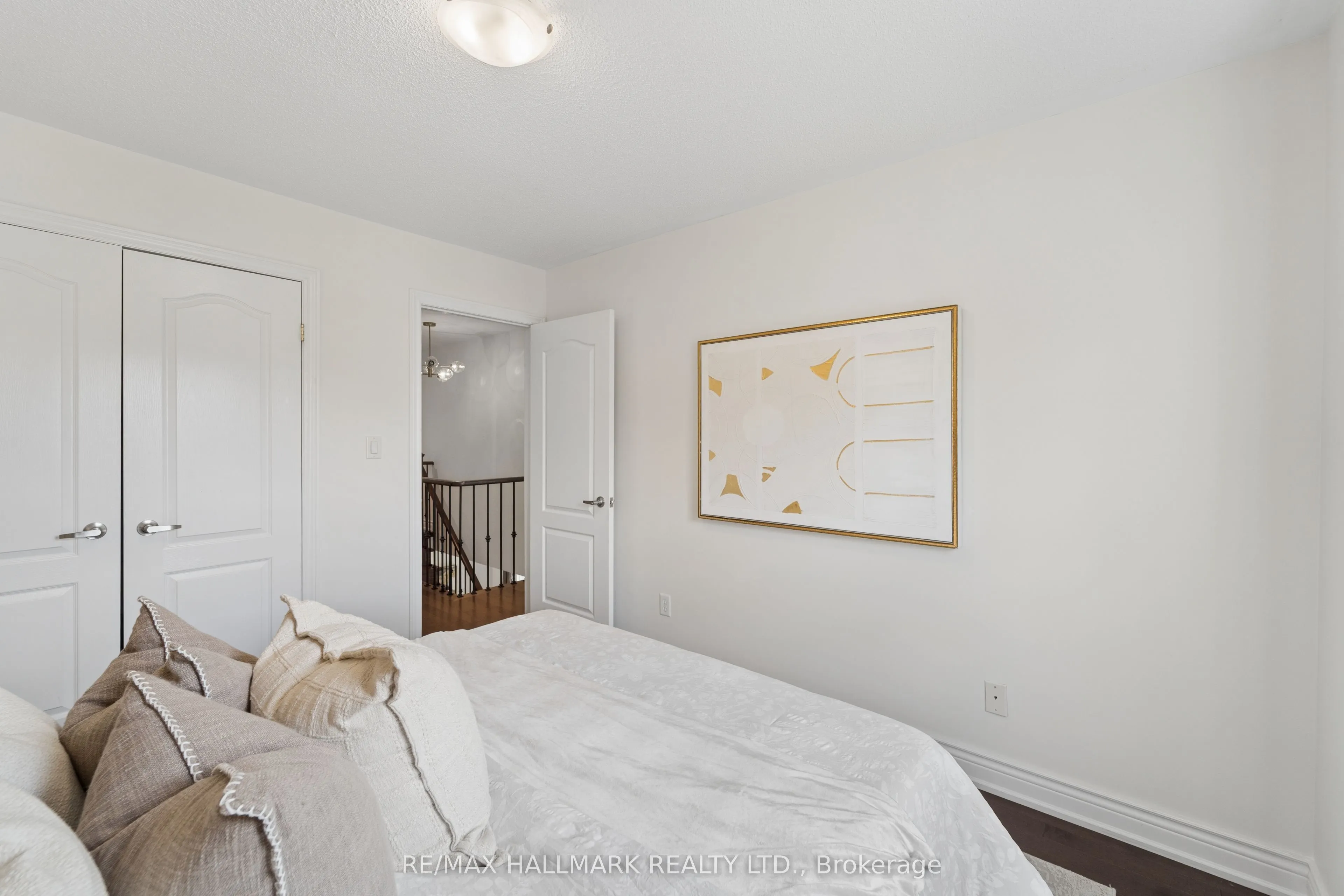 13 E J Lennox Way #1