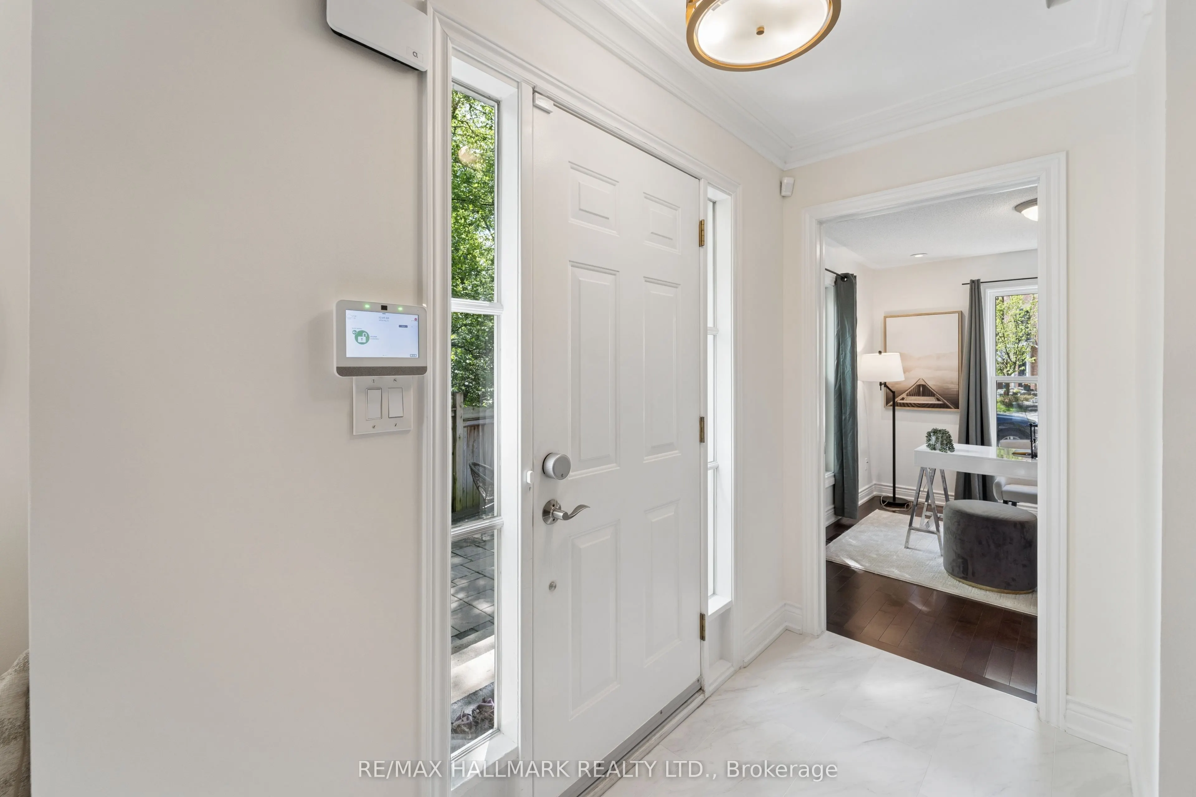 13 E J Lennox Way #1