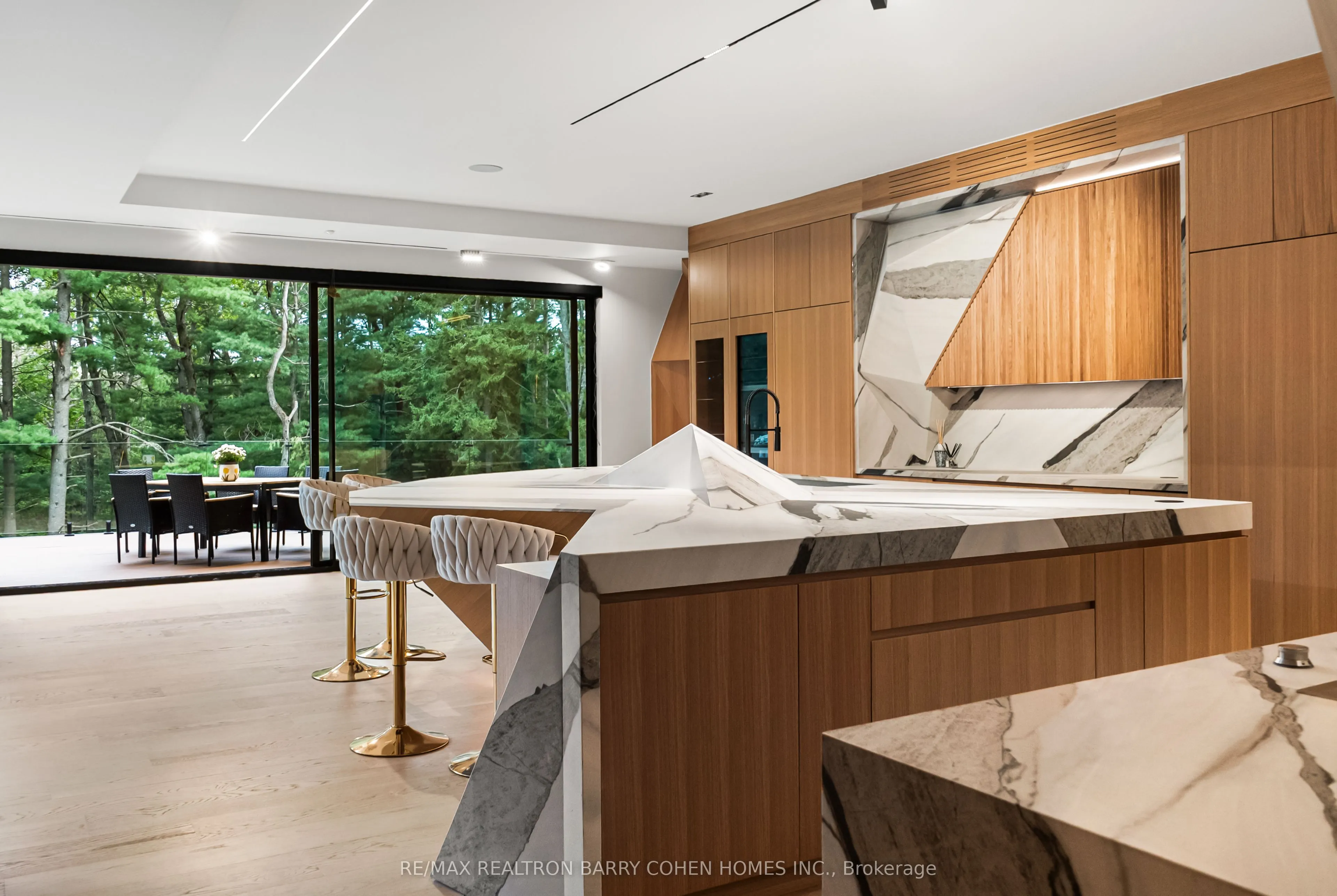 60 Forest Ridge Road
