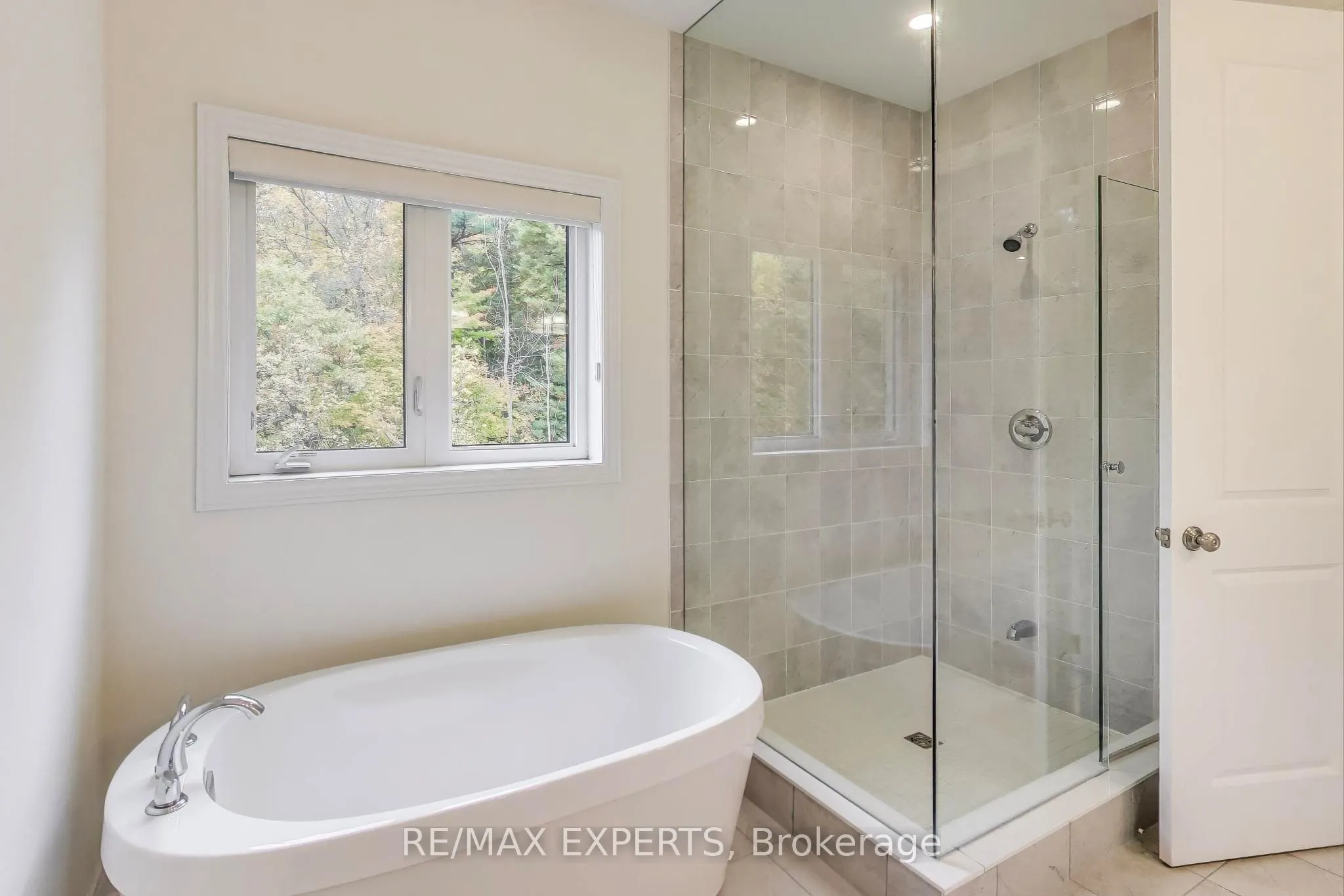 216 Butternut Ridge Trail