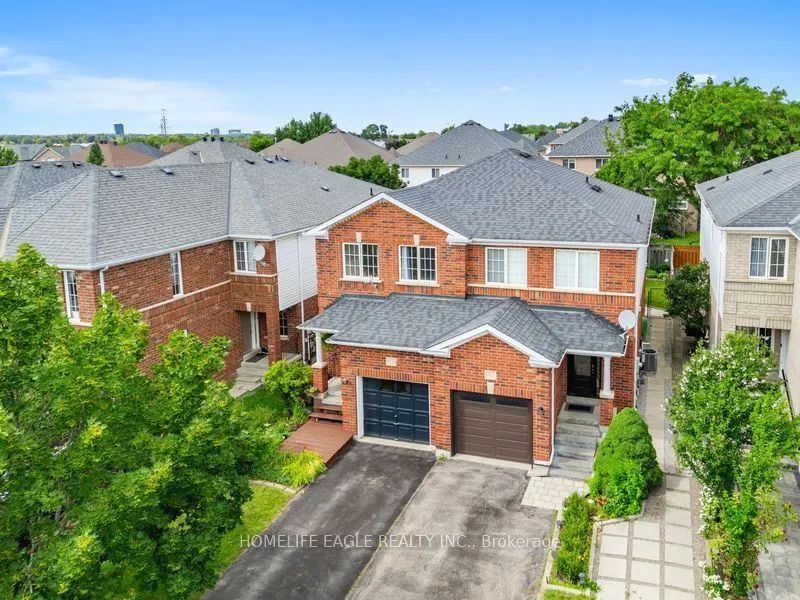 479 Heddle Crescent