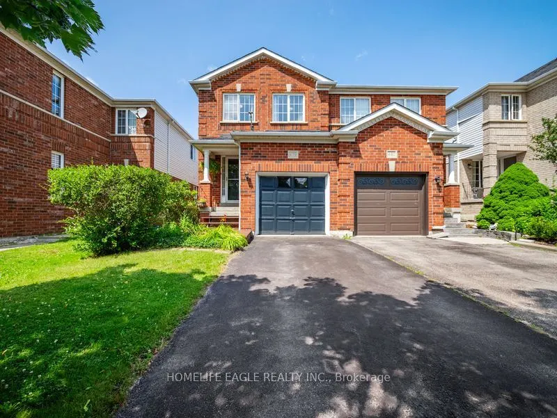 479 Heddle Crescent