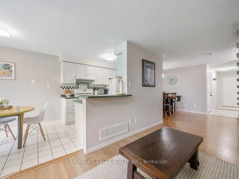 479 Heddle Crescent