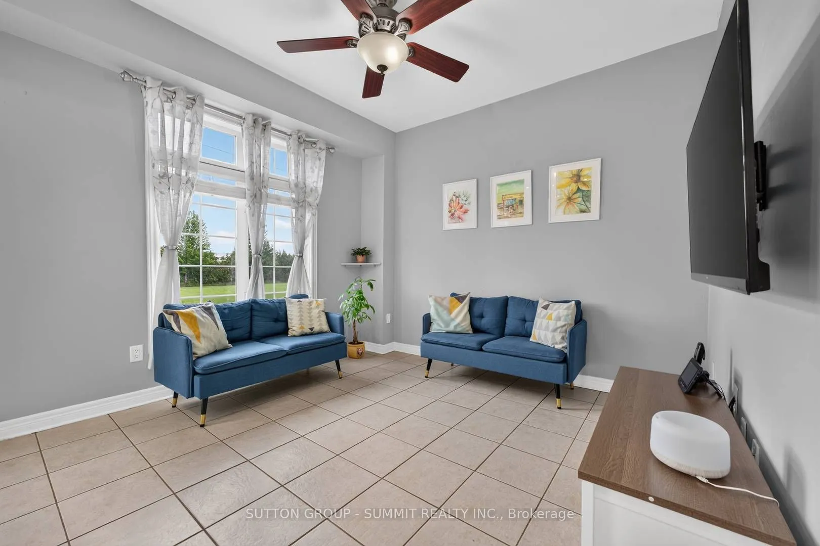 187 Kirkvalley Crescent