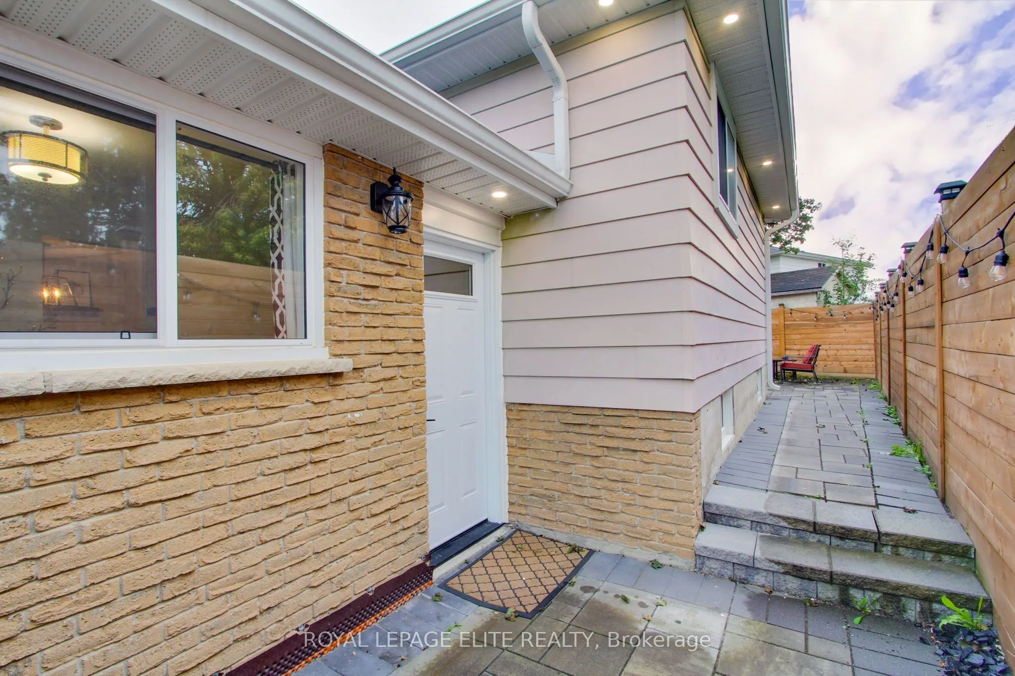 13 Alphonsus Court