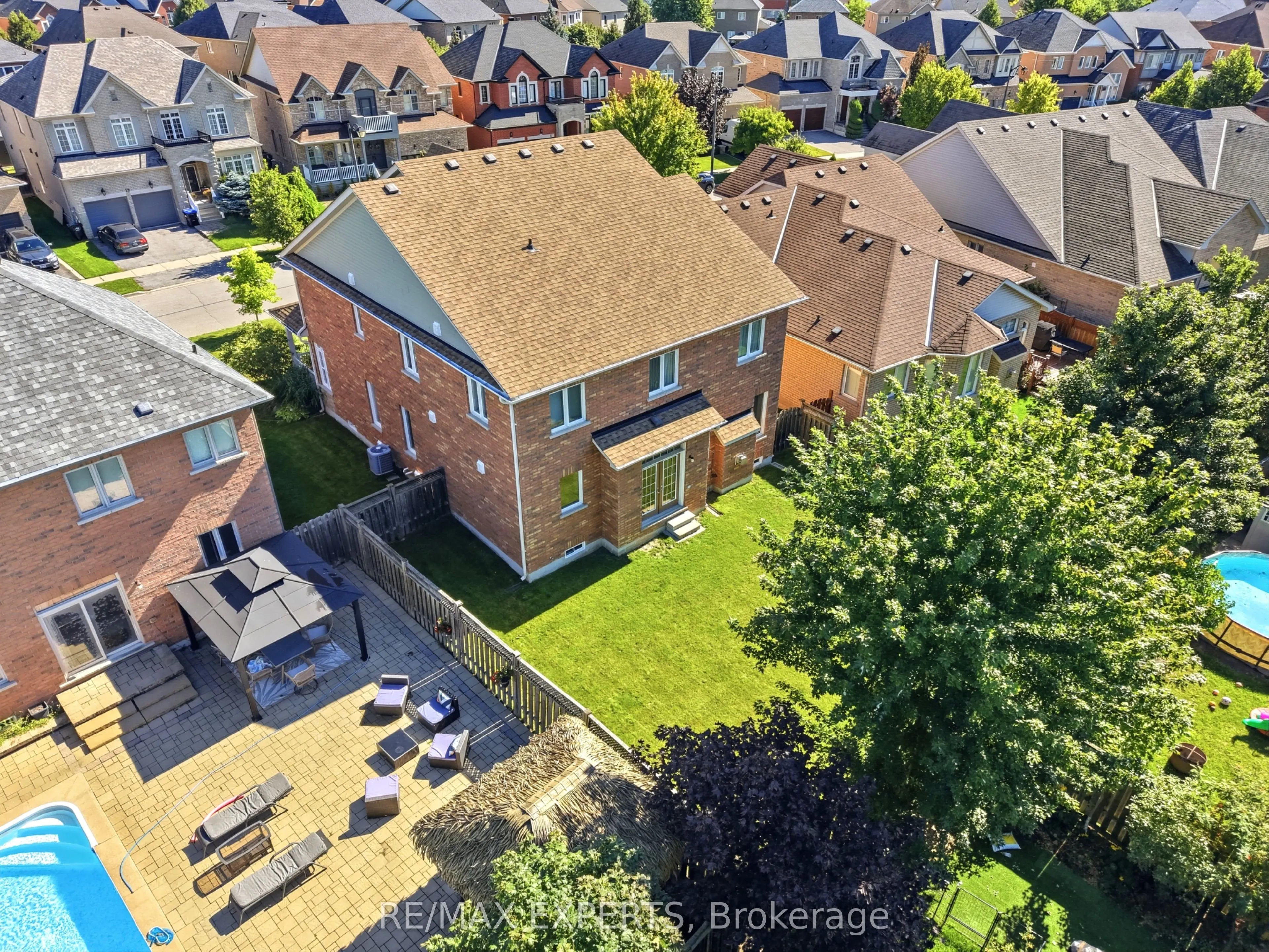 18 Vista Drive