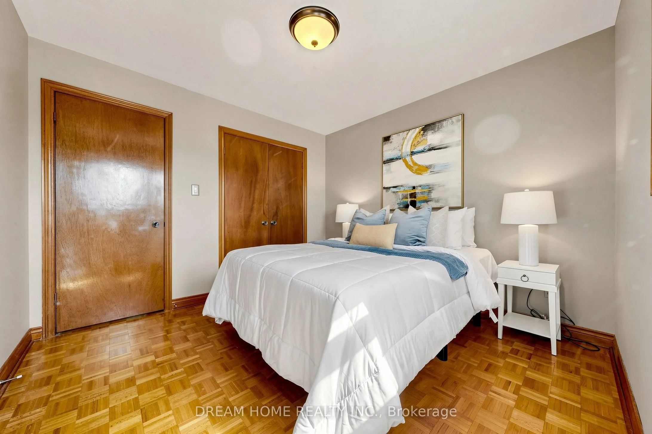 312 Valeria Boulevard