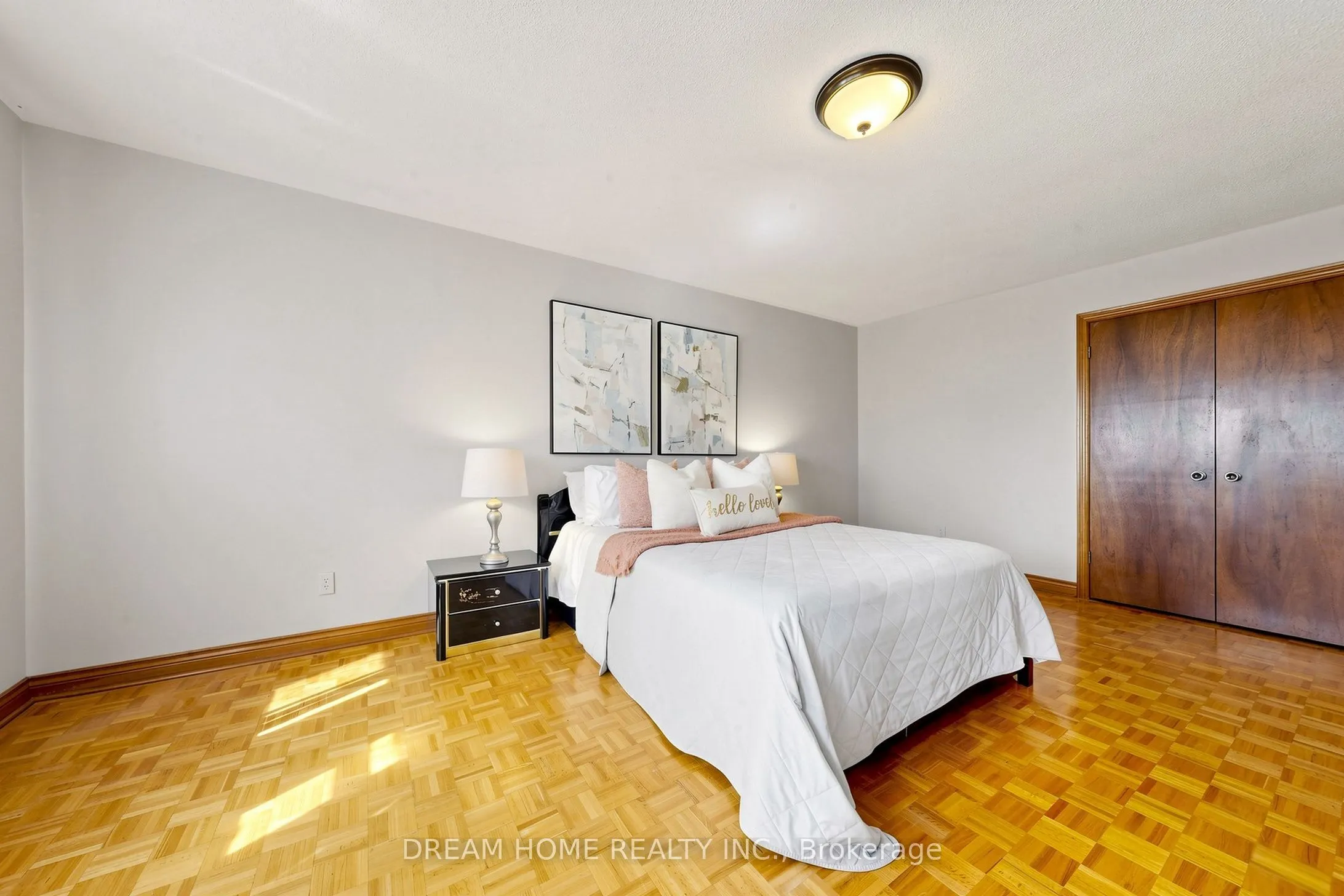 312 Valeria Boulevard