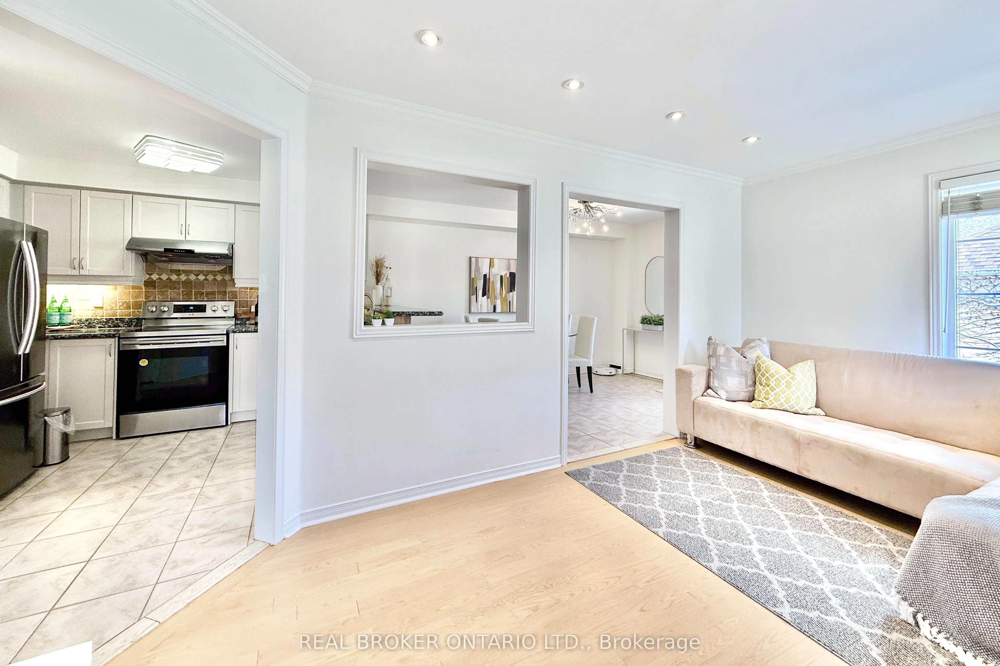 30 Little Angel Road