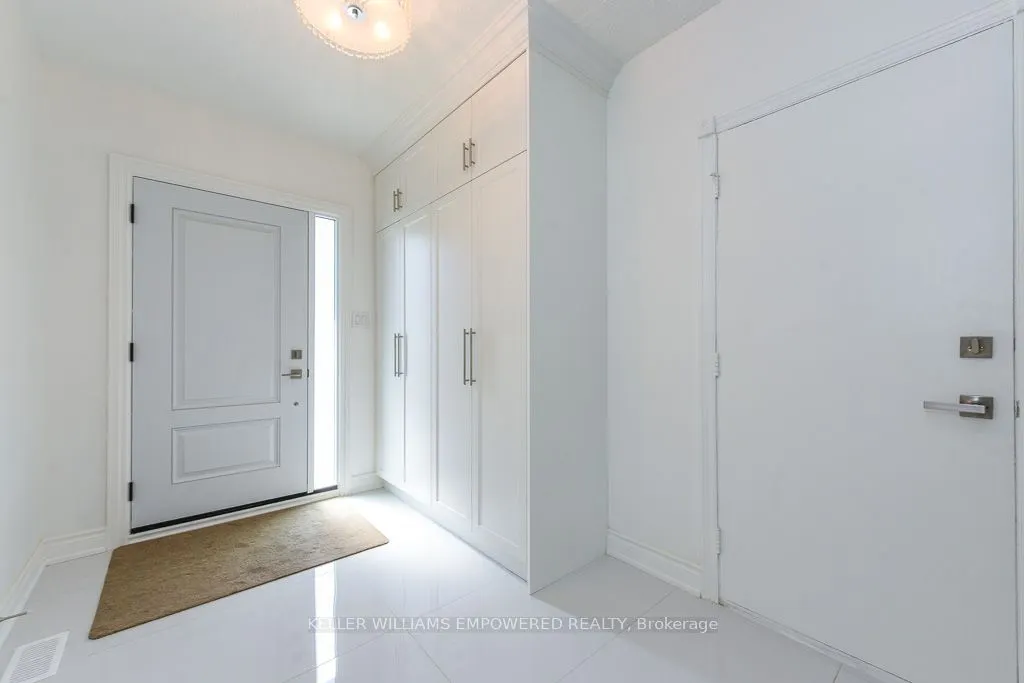 24 Marconi Avenue