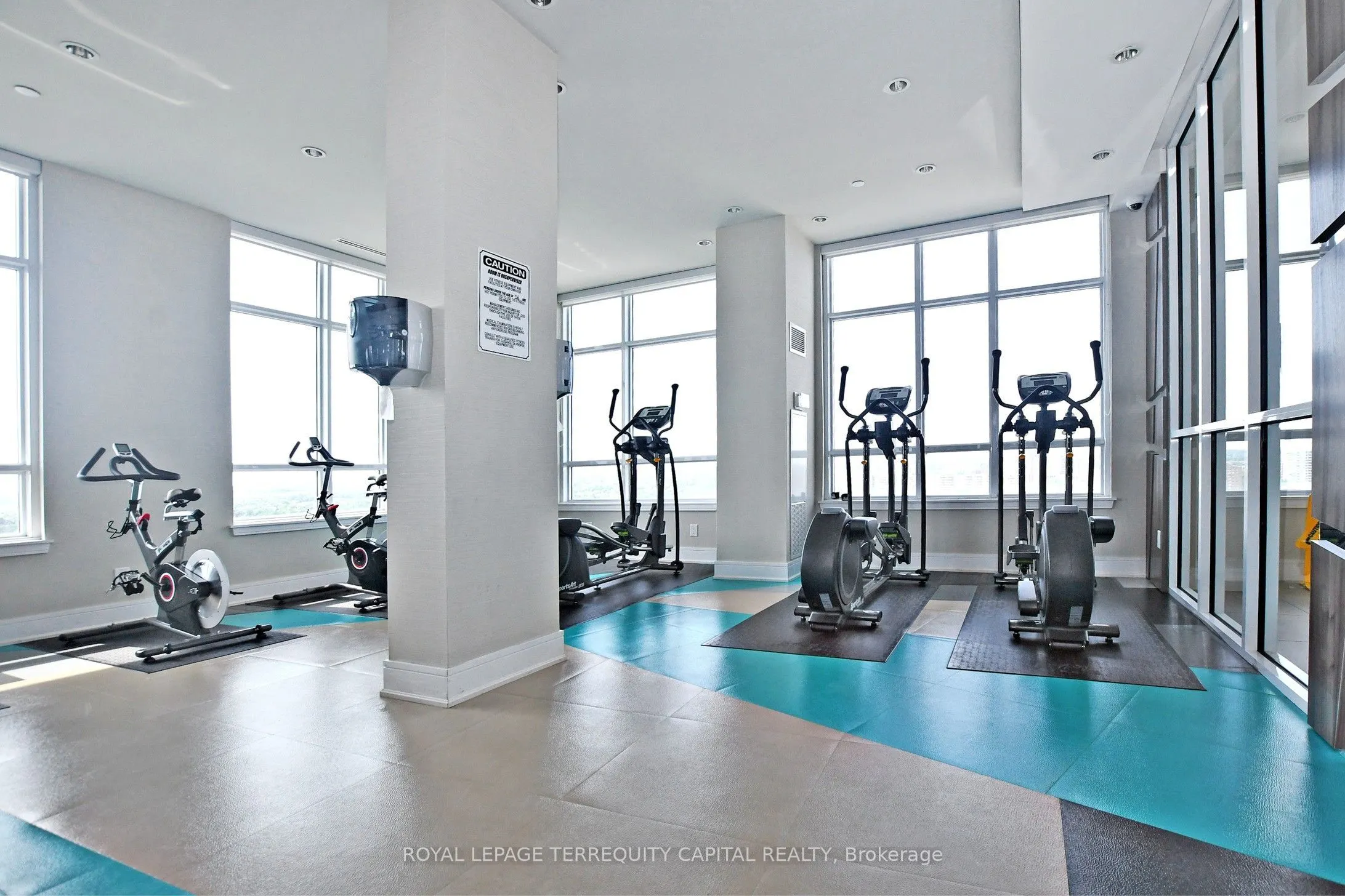 9199 Yonge Street #306
