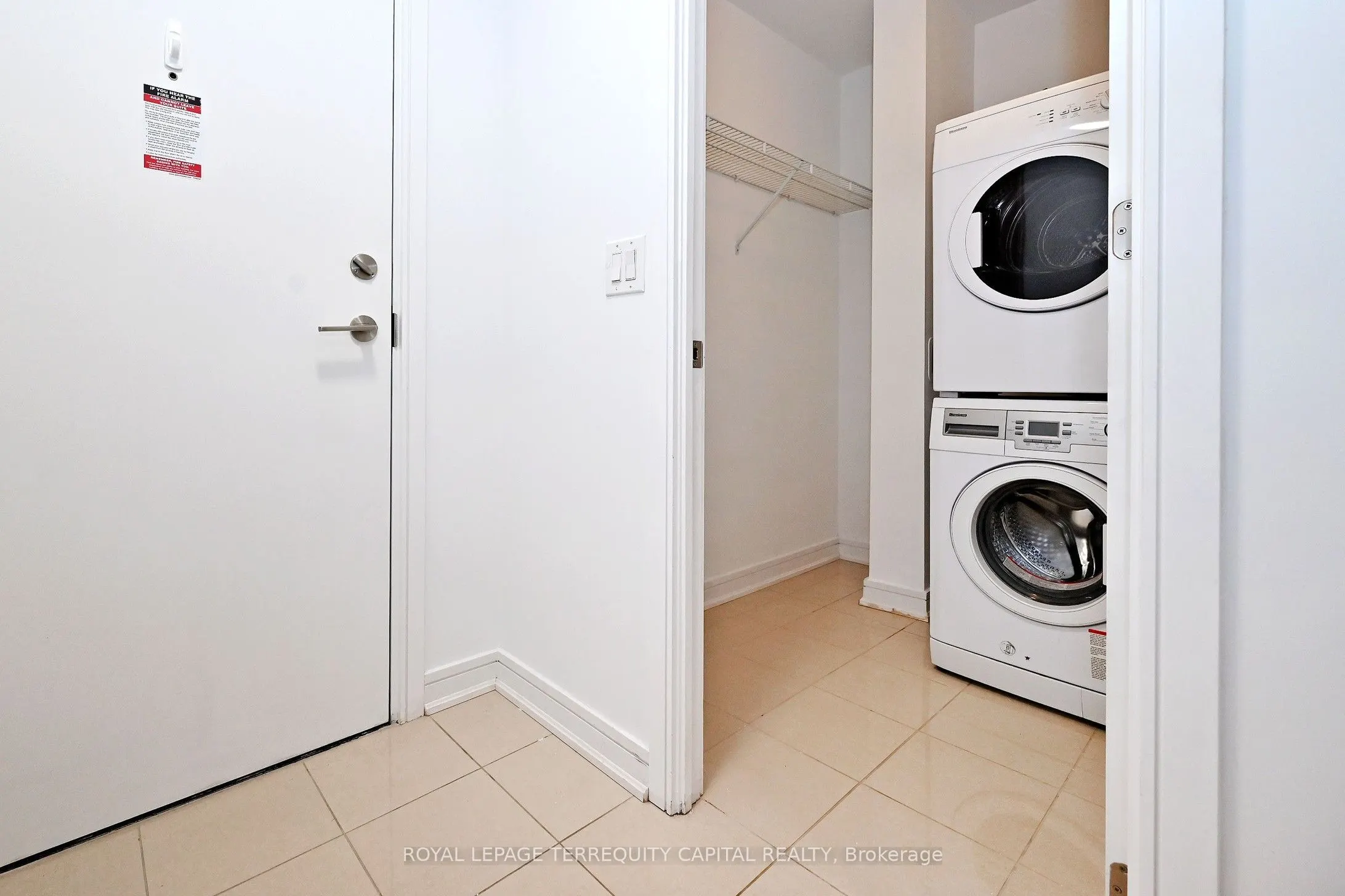 9199 Yonge Street #306