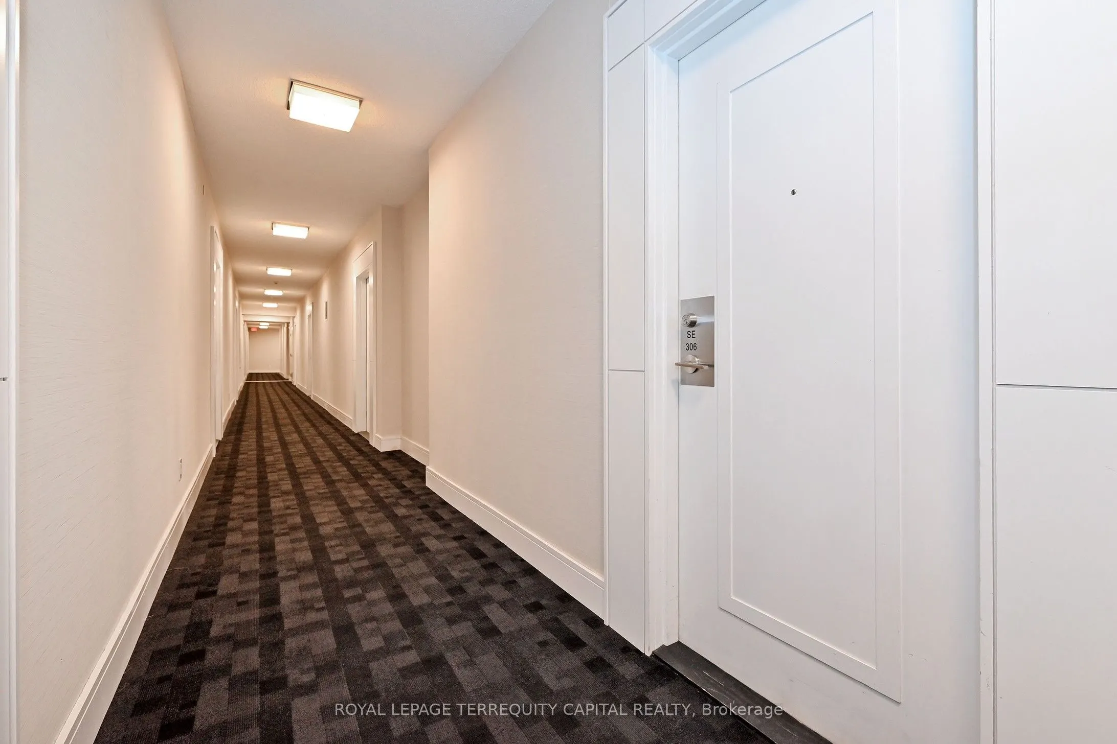 9199 Yonge Street #306