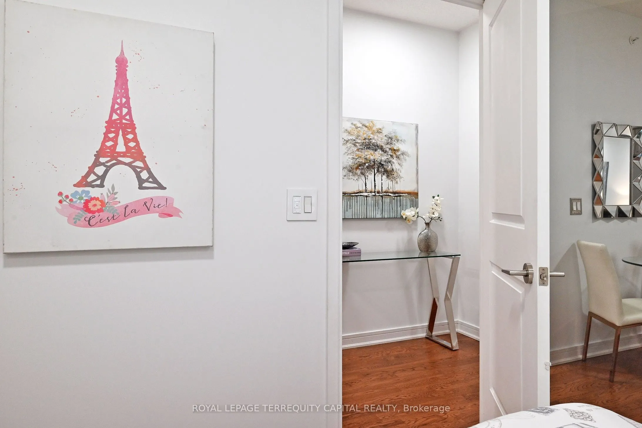 9199 Yonge Street #306