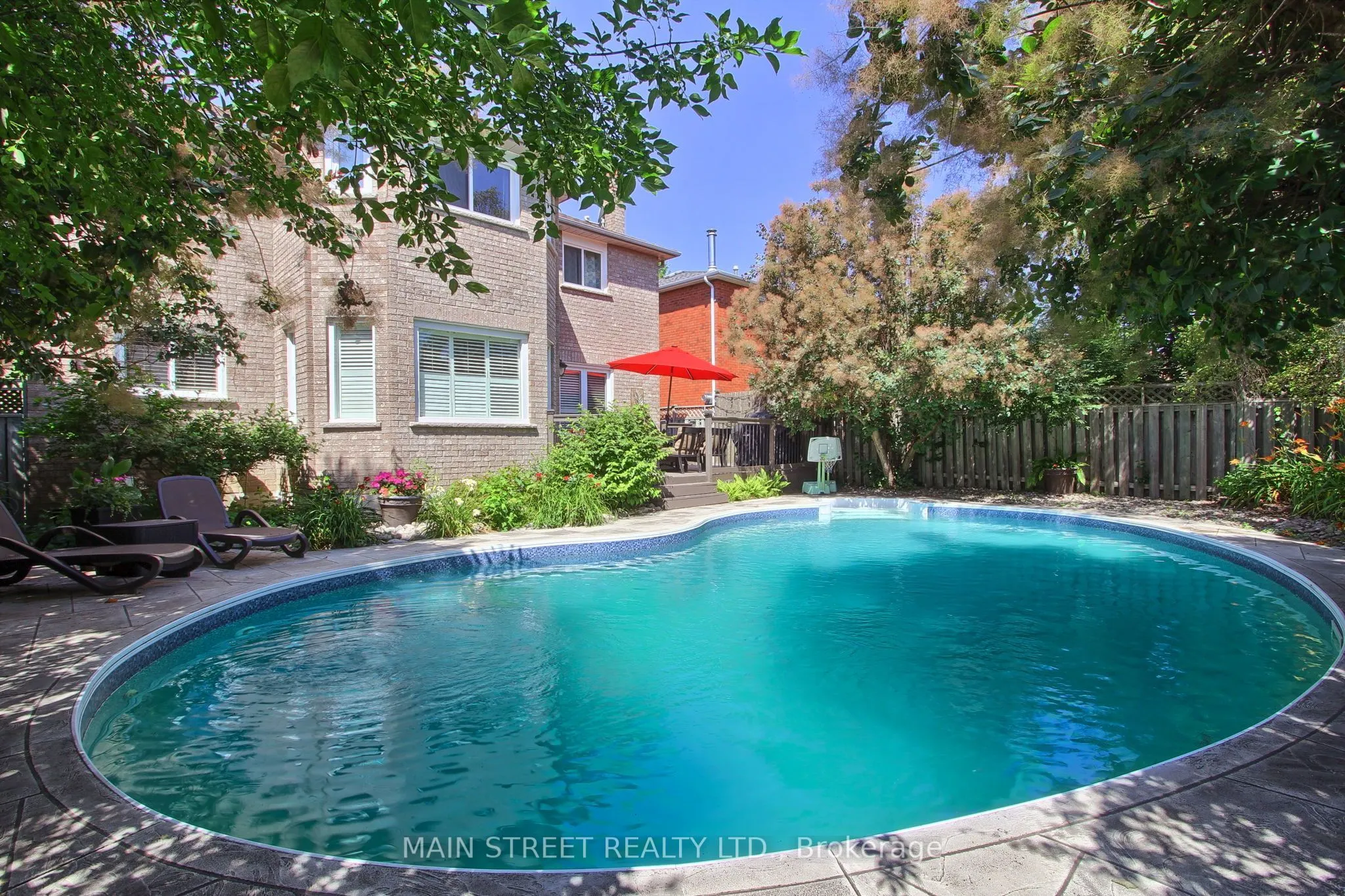 14 Mcgee Crescent