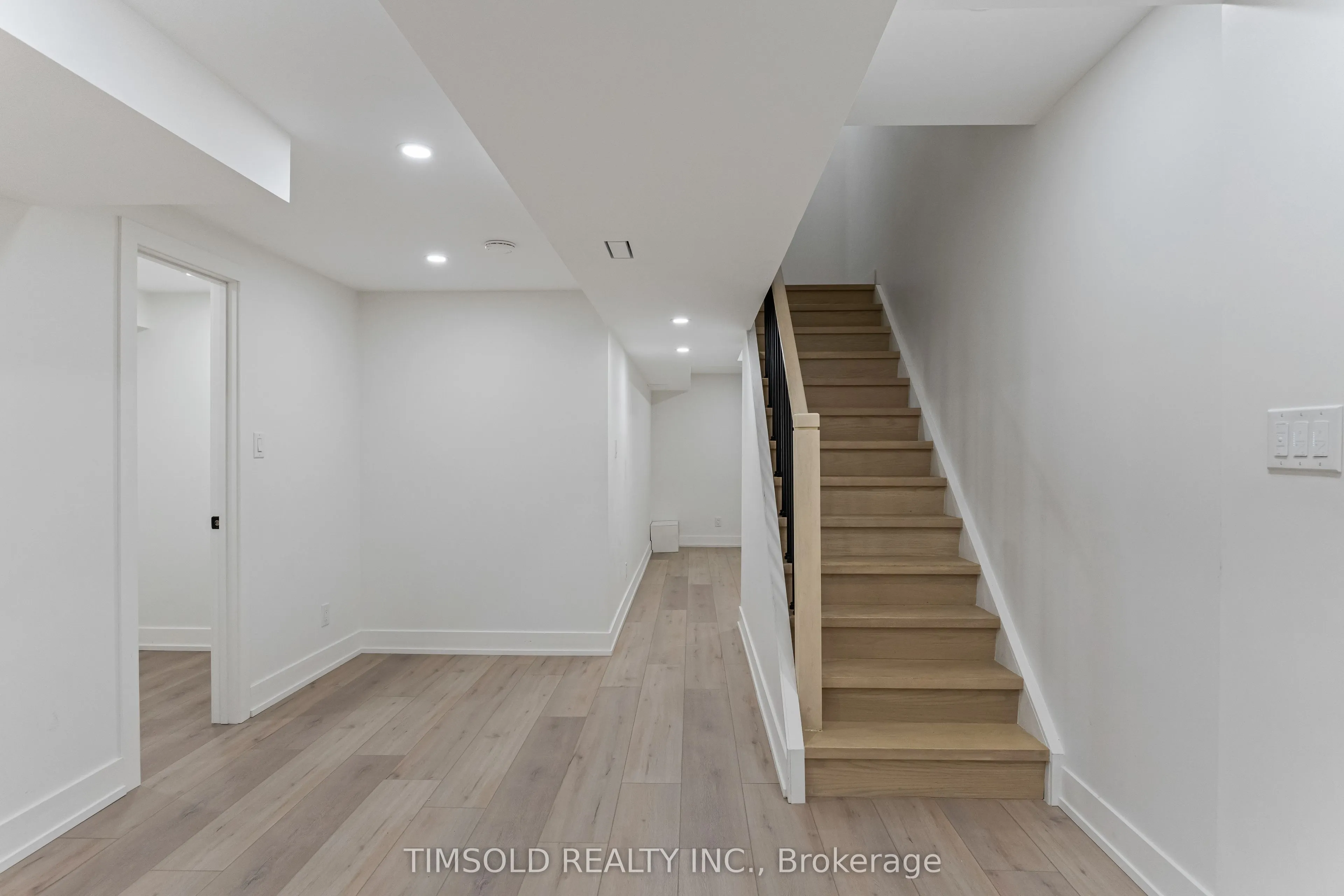 45 Anthony Roman Avenue