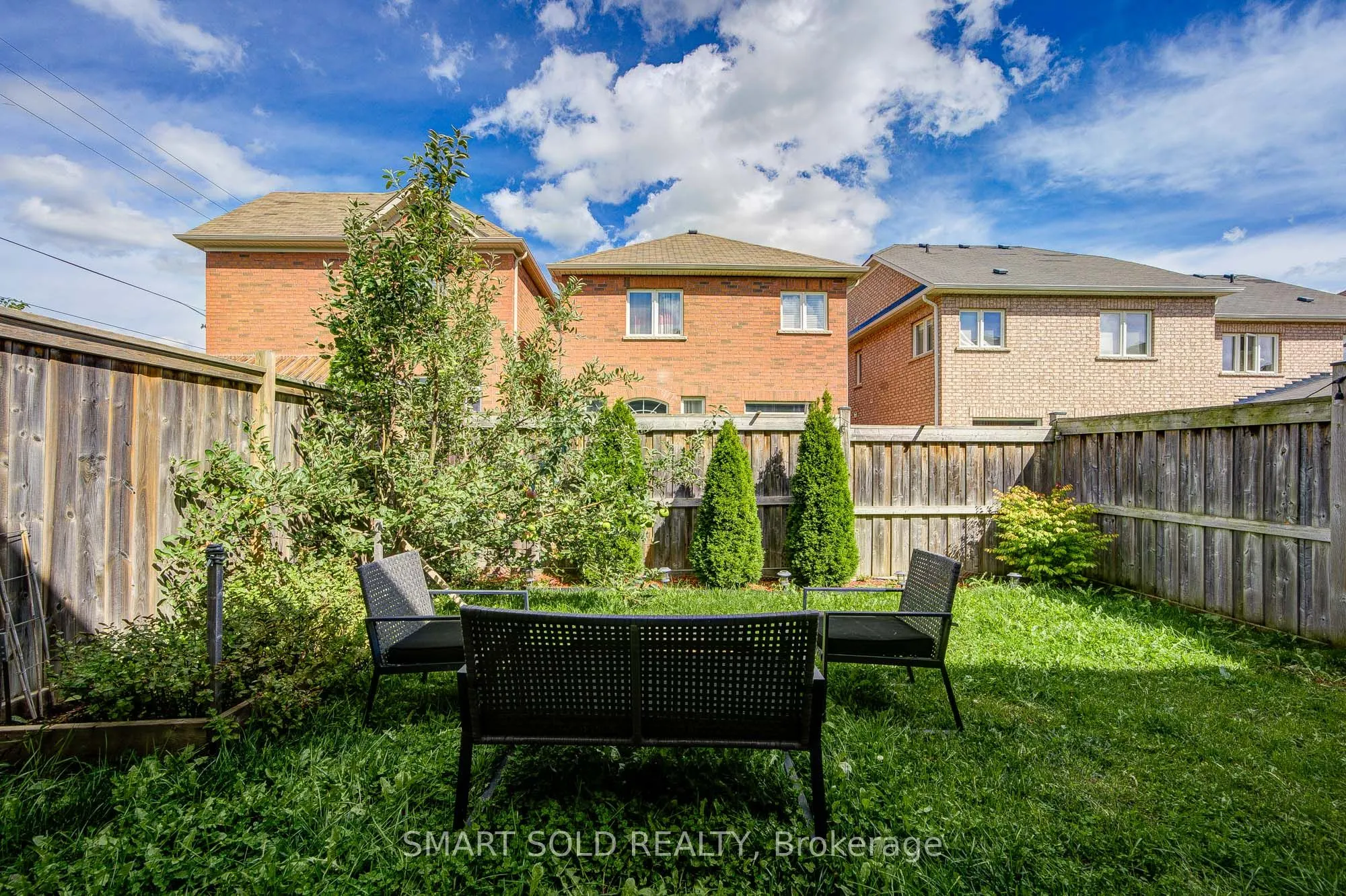 3 Chao Crescent