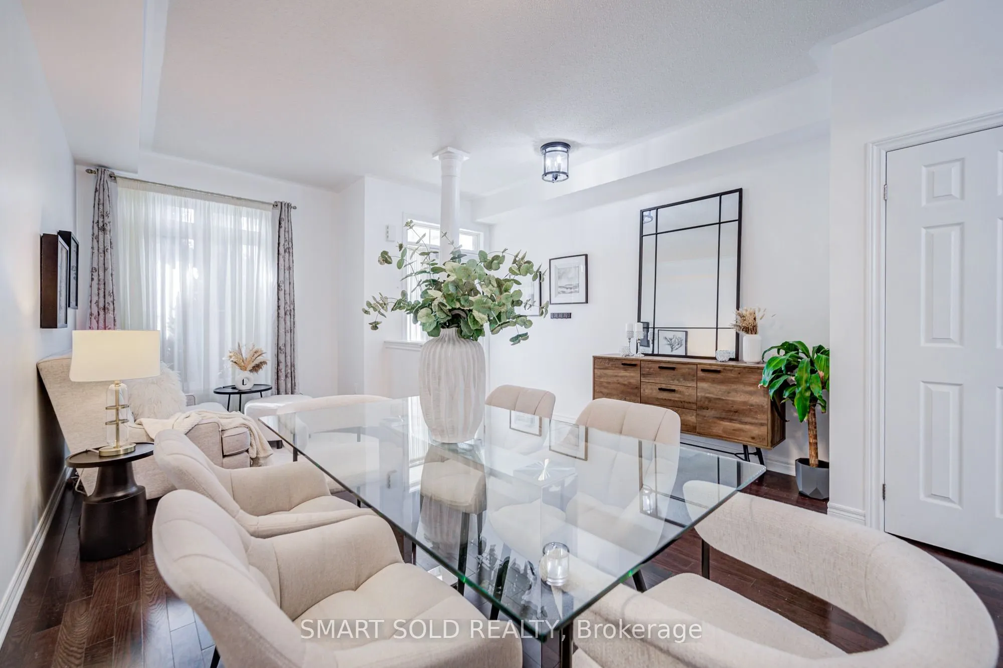3 Chao Crescent
