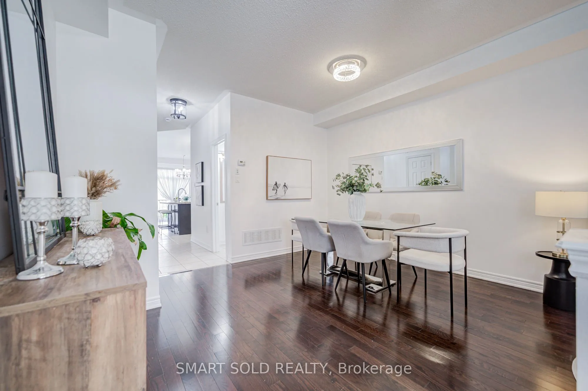 3 Chao Crescent