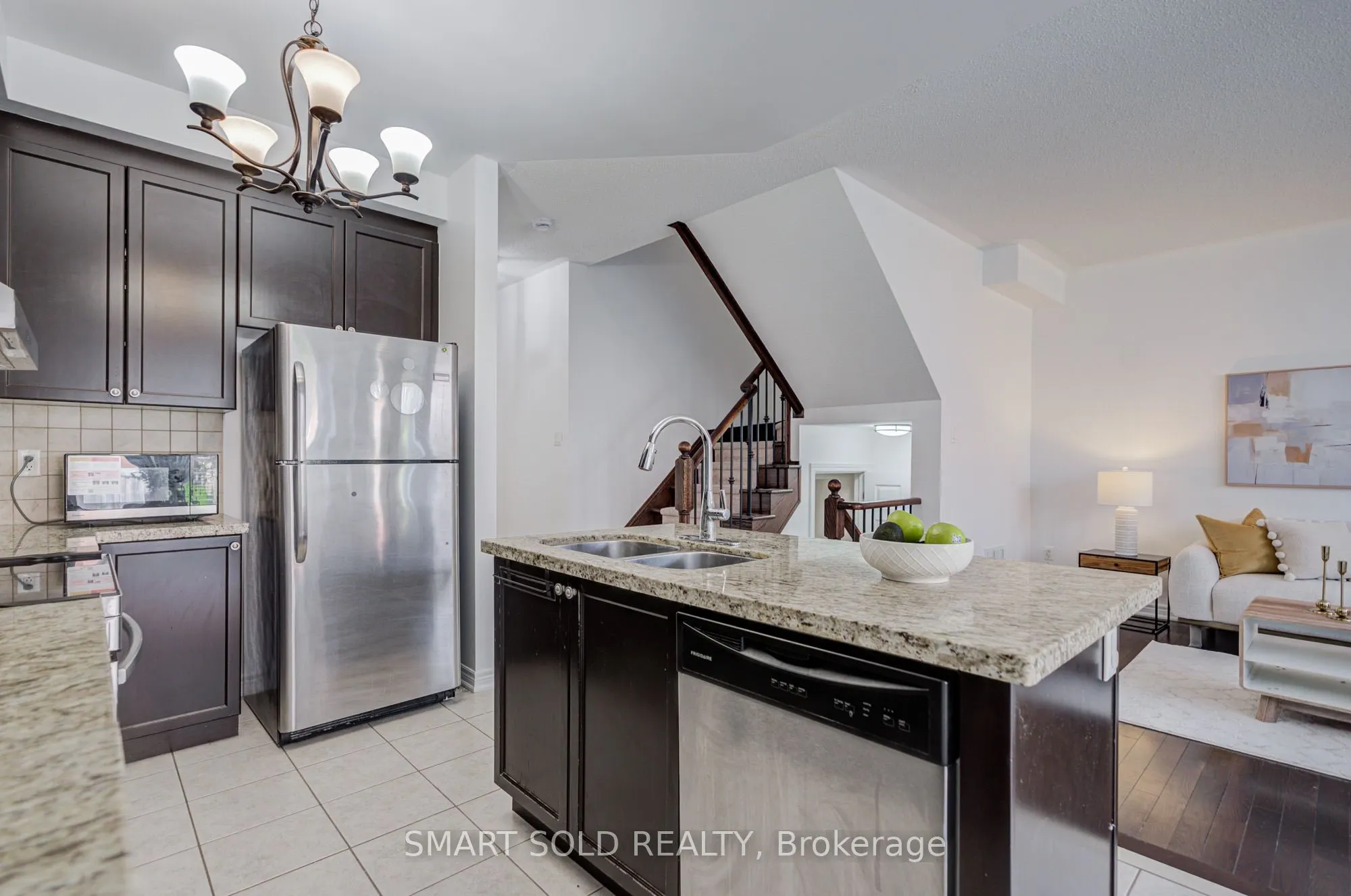3 Chao Crescent