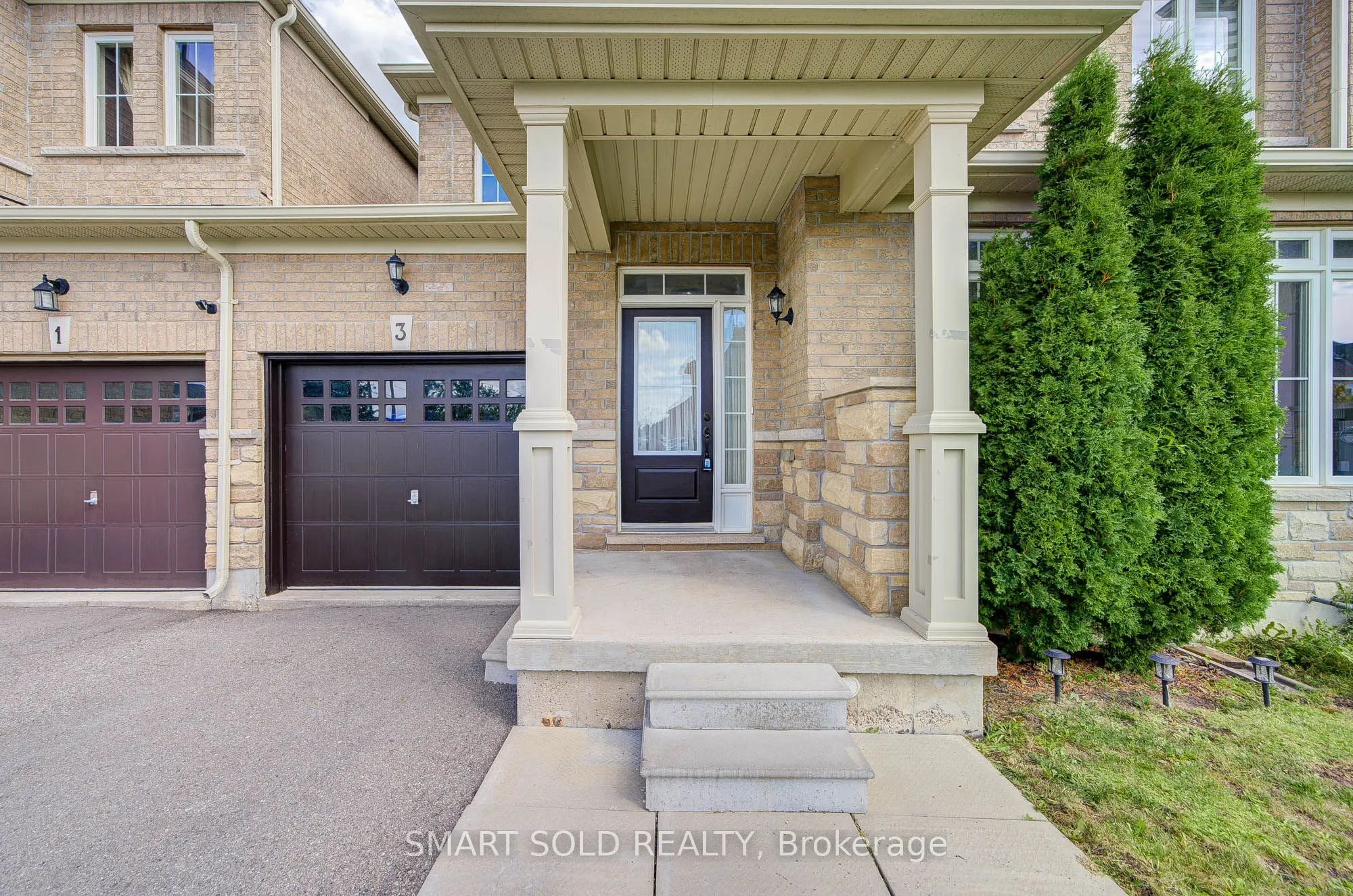 3 Chao Crescent